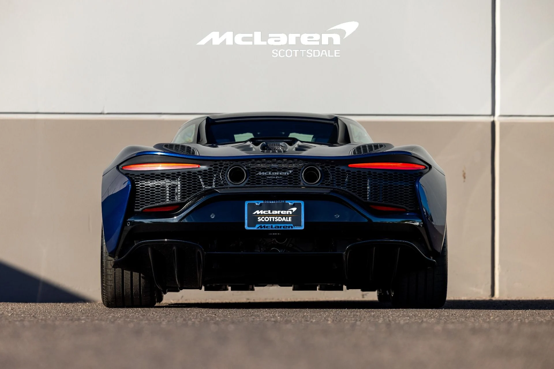 mph007_2756321554_Used_2025_MCLAREN_ARTURA_SPIDER_1729282218_3d3dc571da
