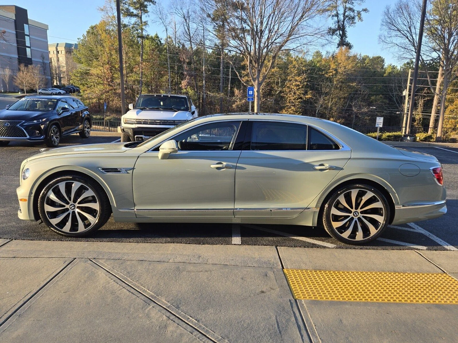 mph007_2761552588_ffc3ba7023ae60b2cb34447905b29716x_30e5c609d5