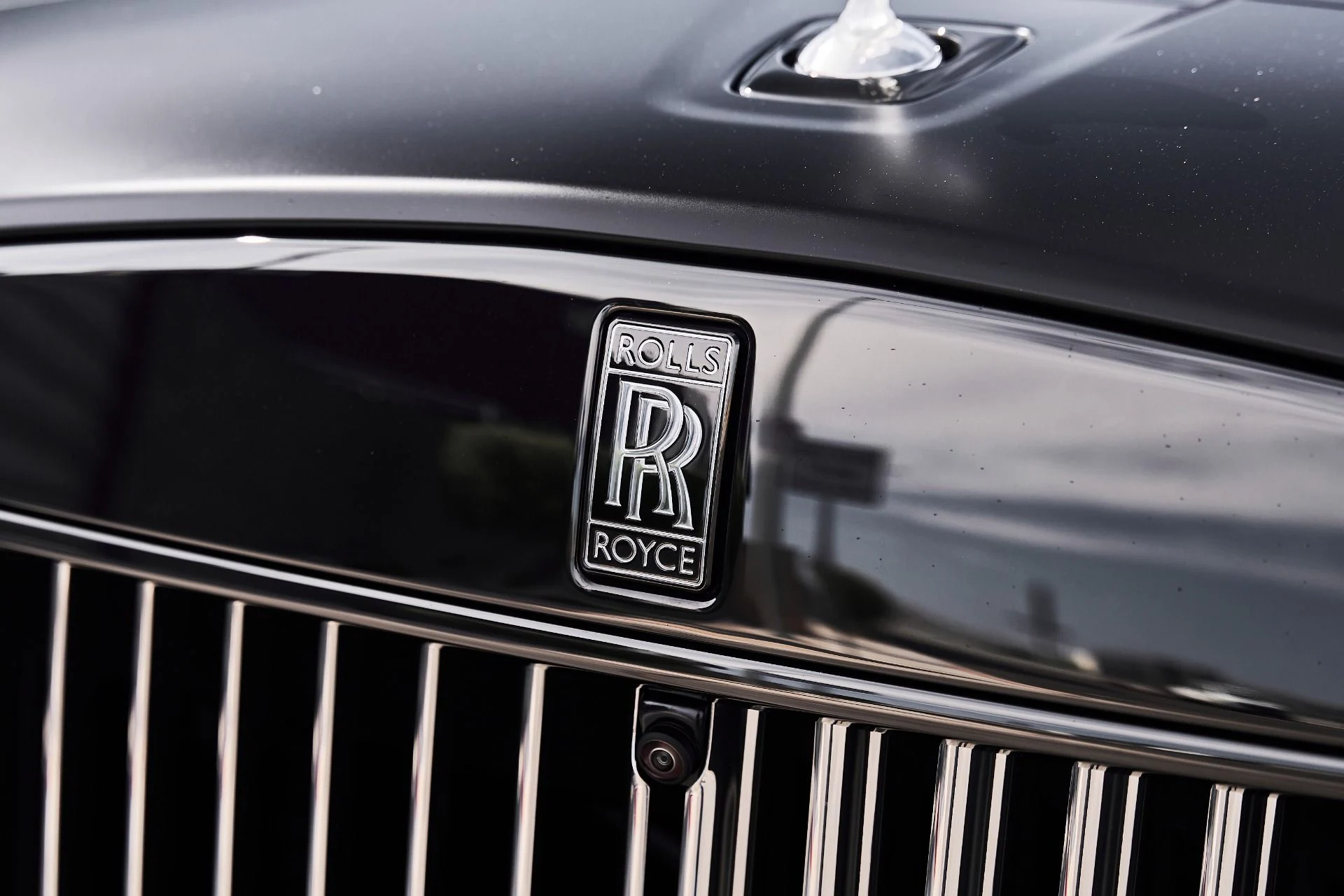 mph007_2763357605_Used_2026_Rolls_Royce_Cullinan_Black_Badge_1780601629_6aabc2f32f