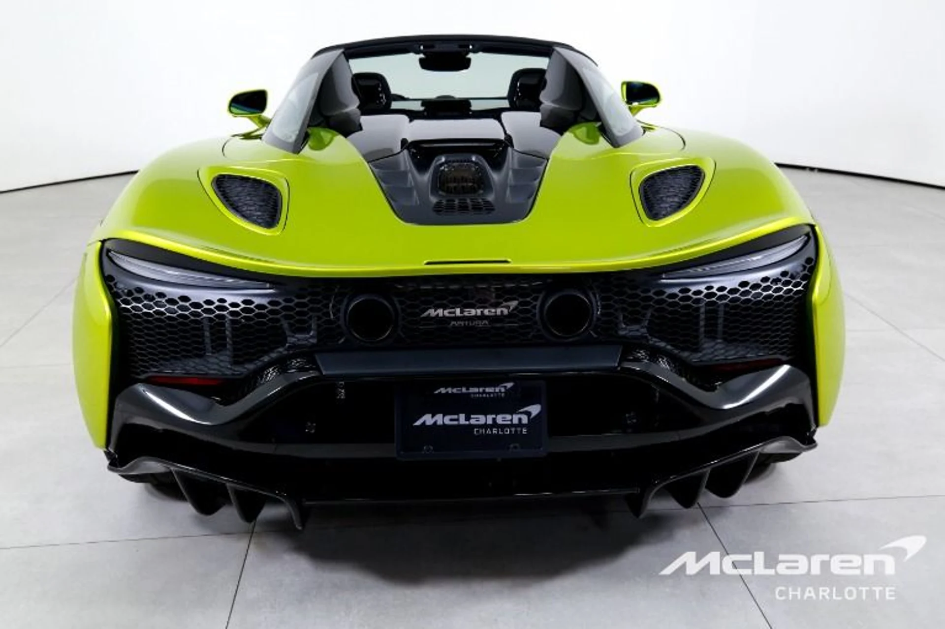 mph007_2771651021_Used_2025_Mc_Laren_Artura_Spider_9332cb908a