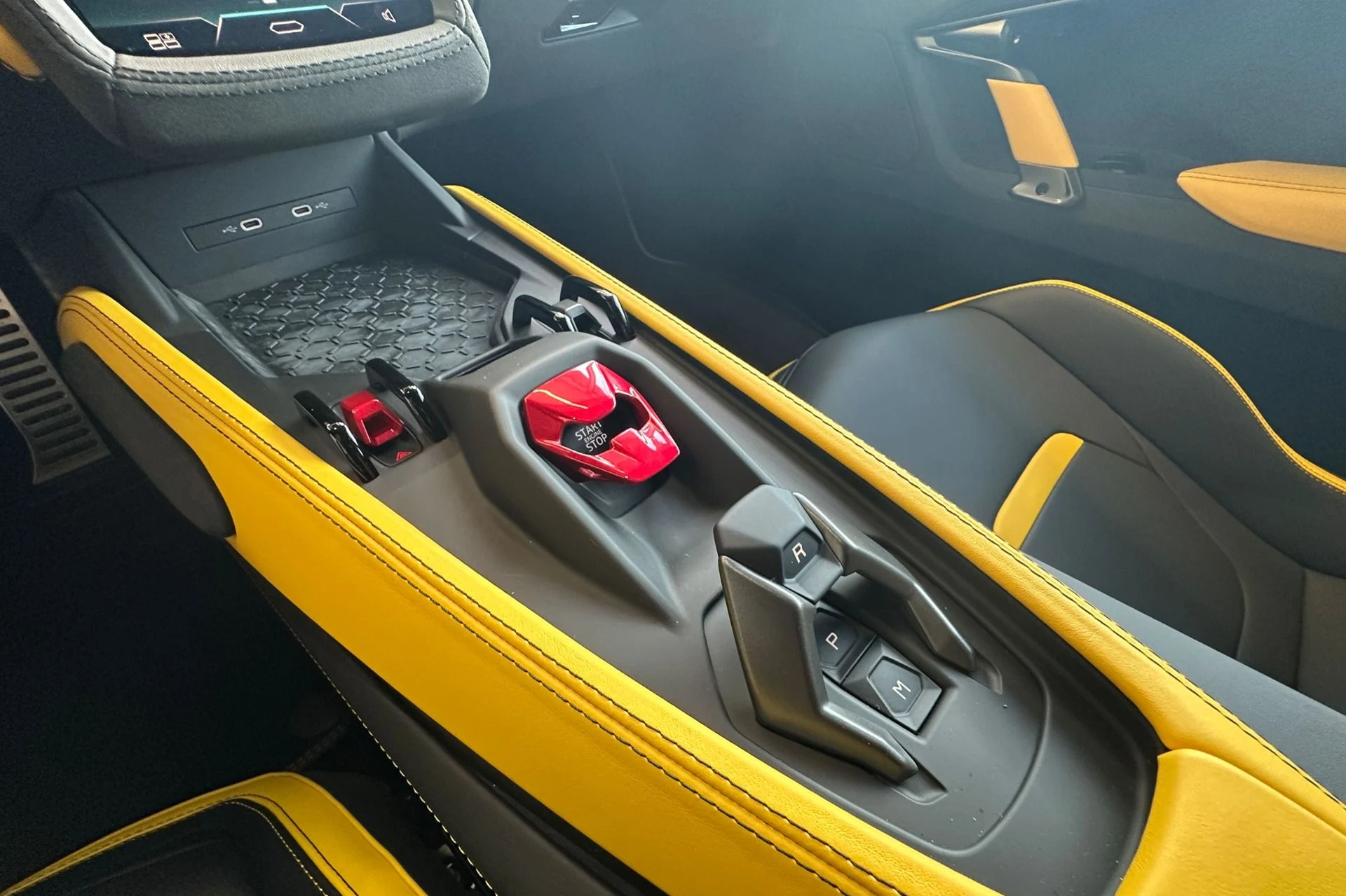 mph007_2771771474_New_2026_Lamborghini_Temerario_1789130502_db36599402