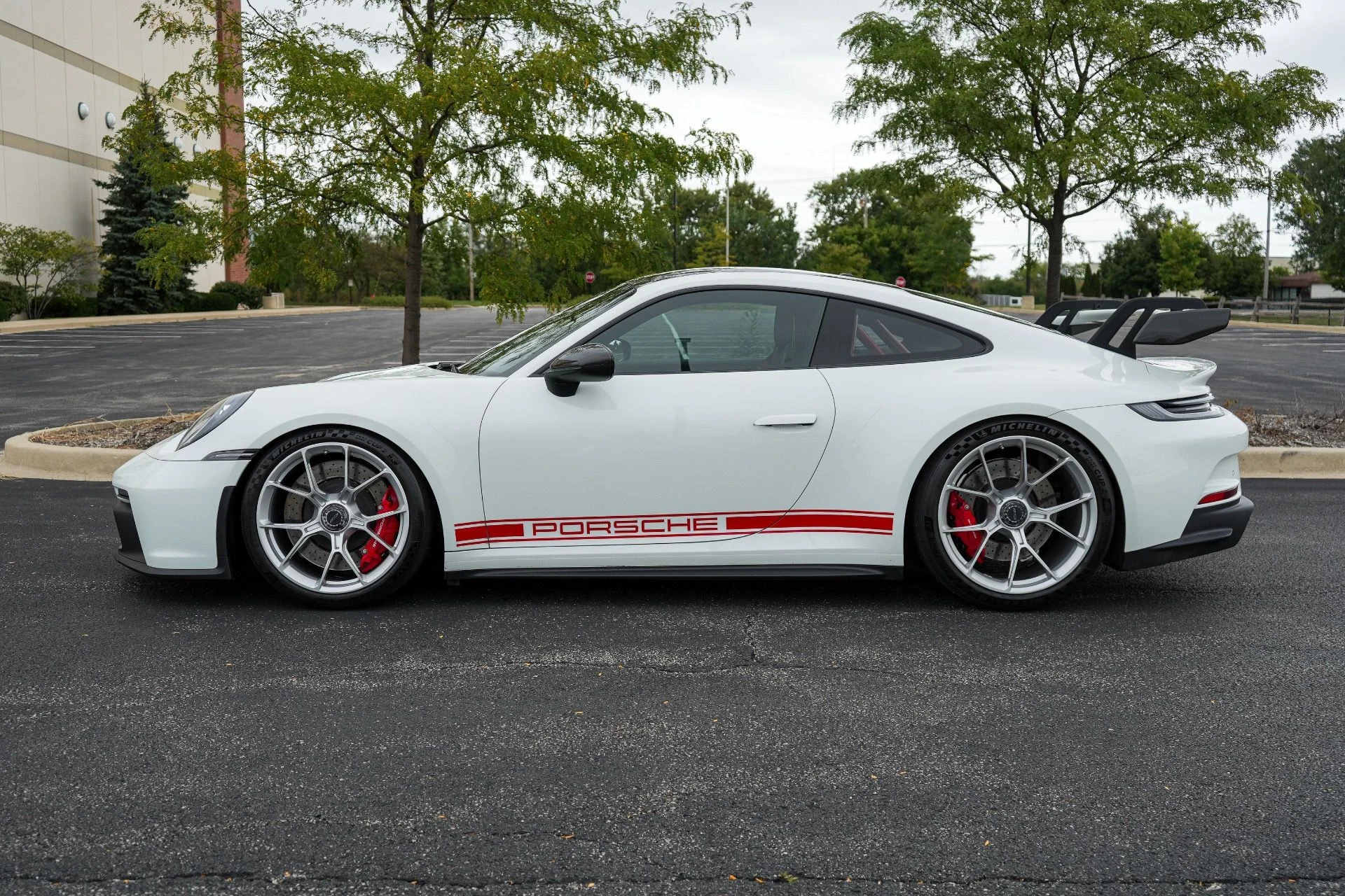 mph007_2775117634_Used_2023_Porsche_911_GT_3_1789589531_fa427dd142