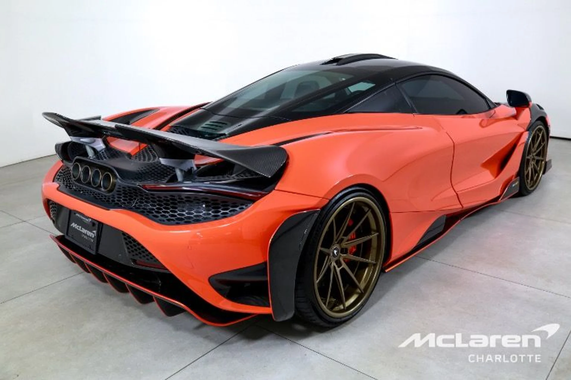 mph007_2789237650_Used_2021_Mc_Laren_765_LT_d042e294e7
