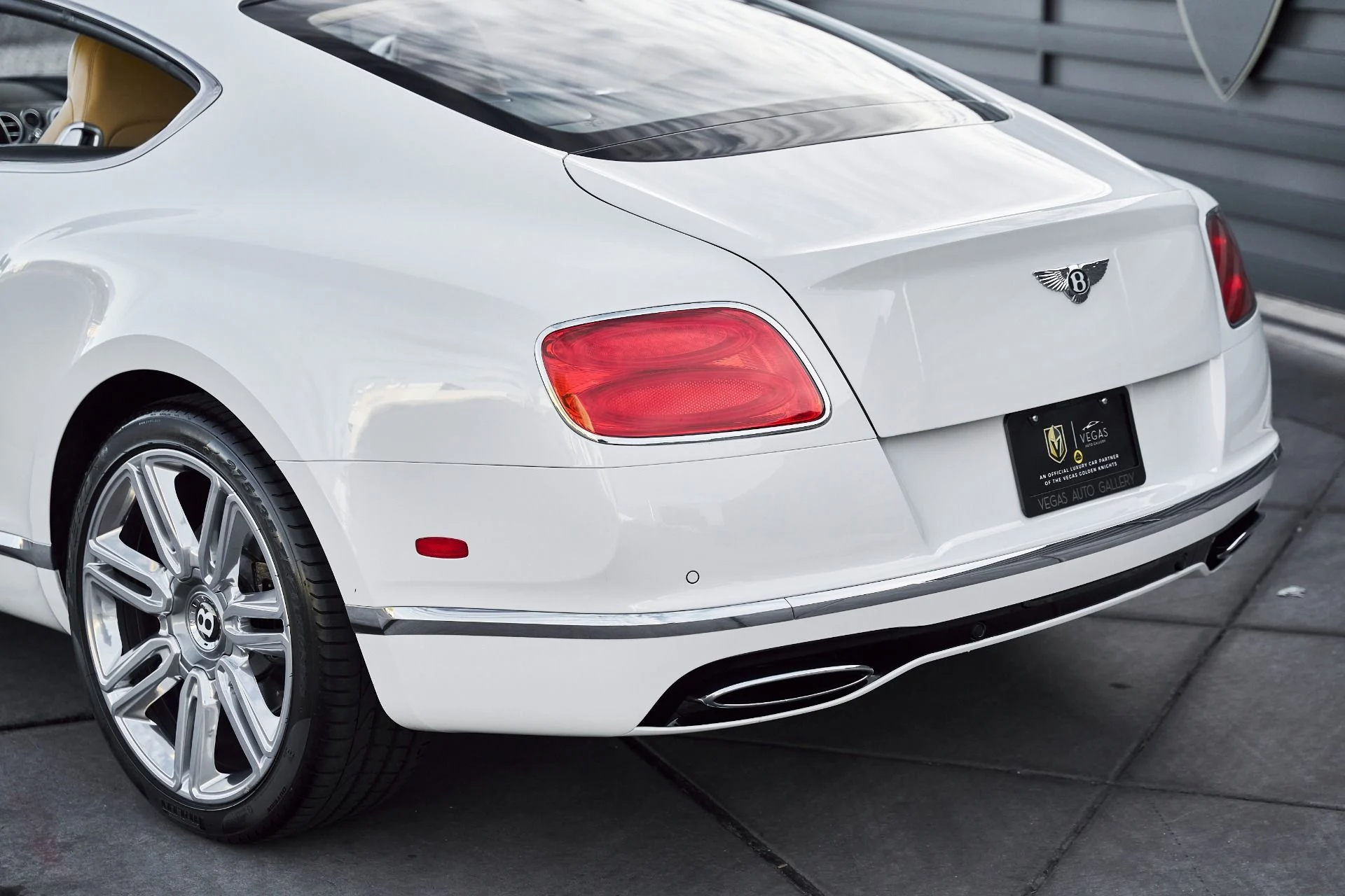 mph007_2798044288_Used_2016_Bentley_Continental_GT_W12_1767667232_b8db0c7b44