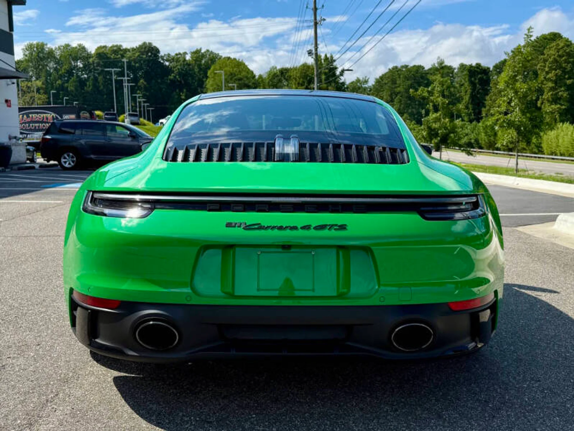 mph007_2798886789_2022_porsche_911_carrera_4_gts_awd_2dr_coupe_0561b0b734