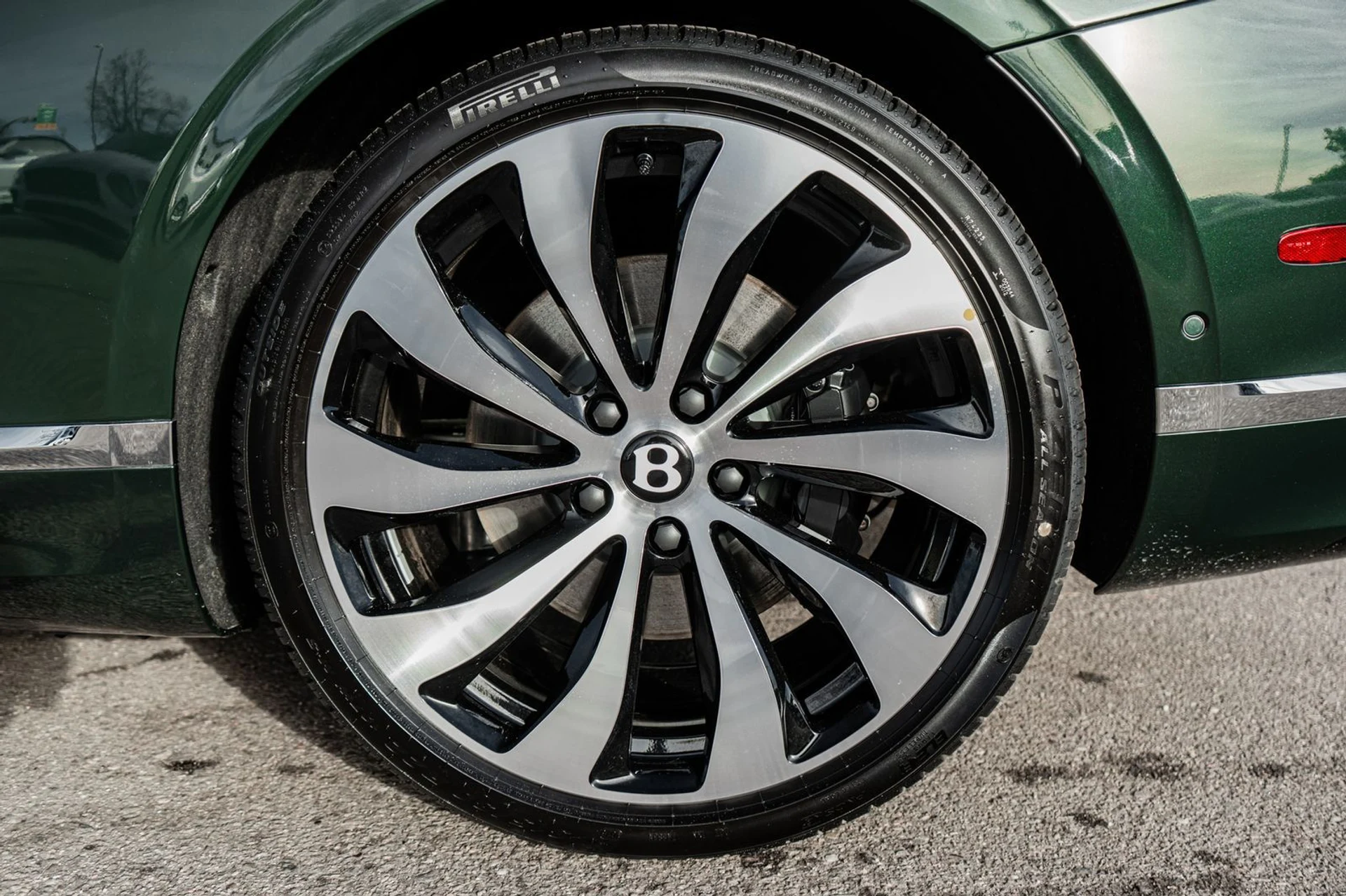 mph007_2805186428_36fb293e_4003_45e9_9fb4_910a1ce850d5_32b79b573c