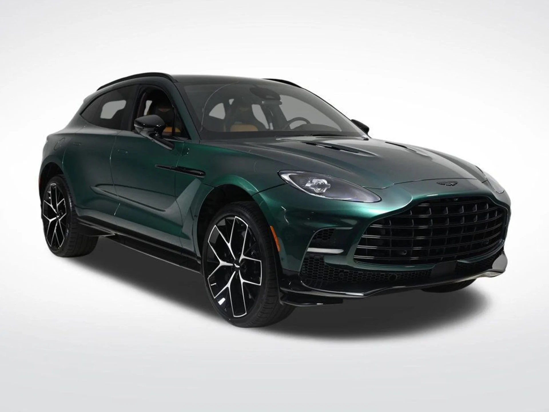 mph007_2821711441_new_2026_aston_martin_dbx_707awd_11350_22961642_7_1024_aab5c1bbd5