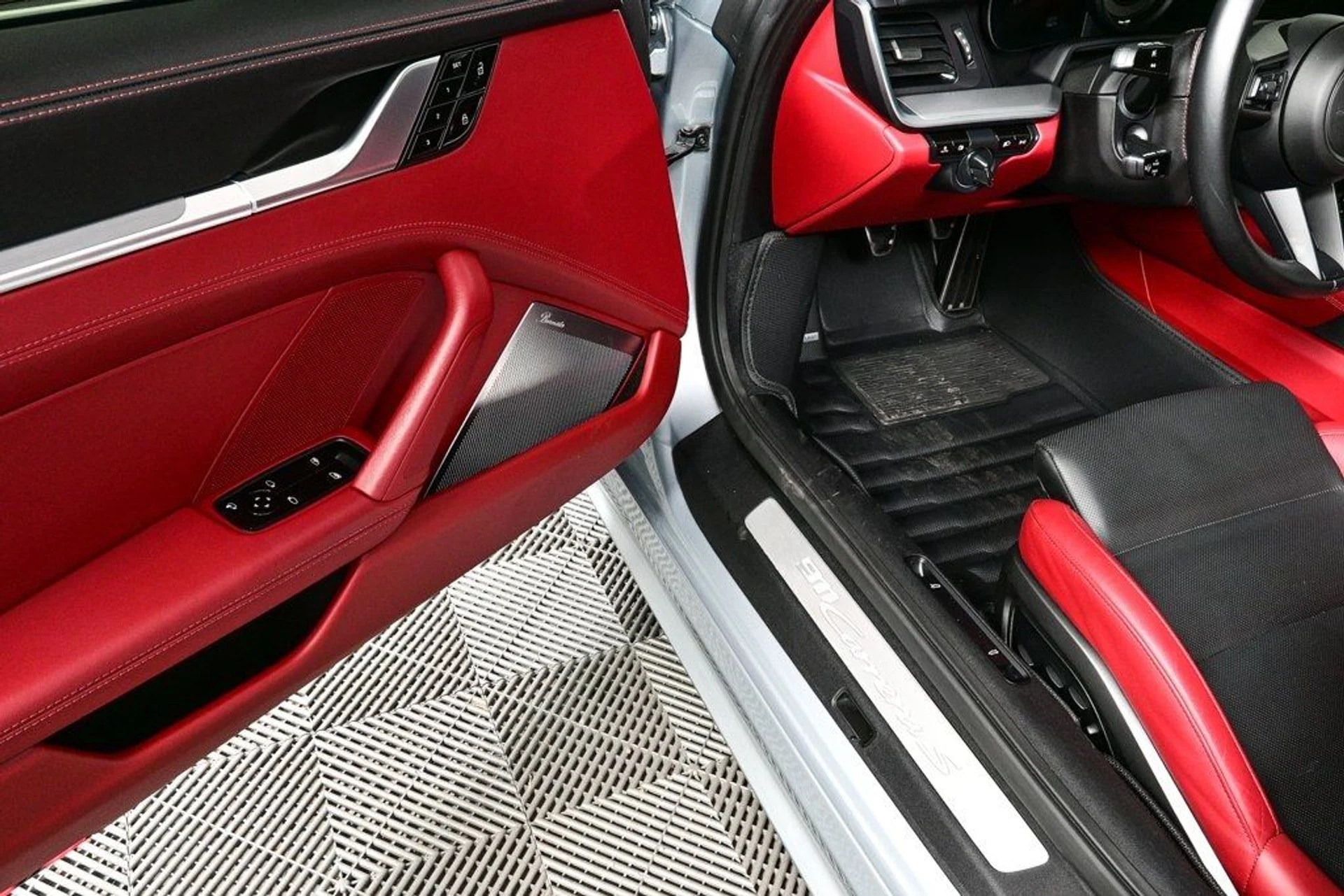 mph007_2823619834_efd2e8e402520f3a0a7961257915fec1_028371f767