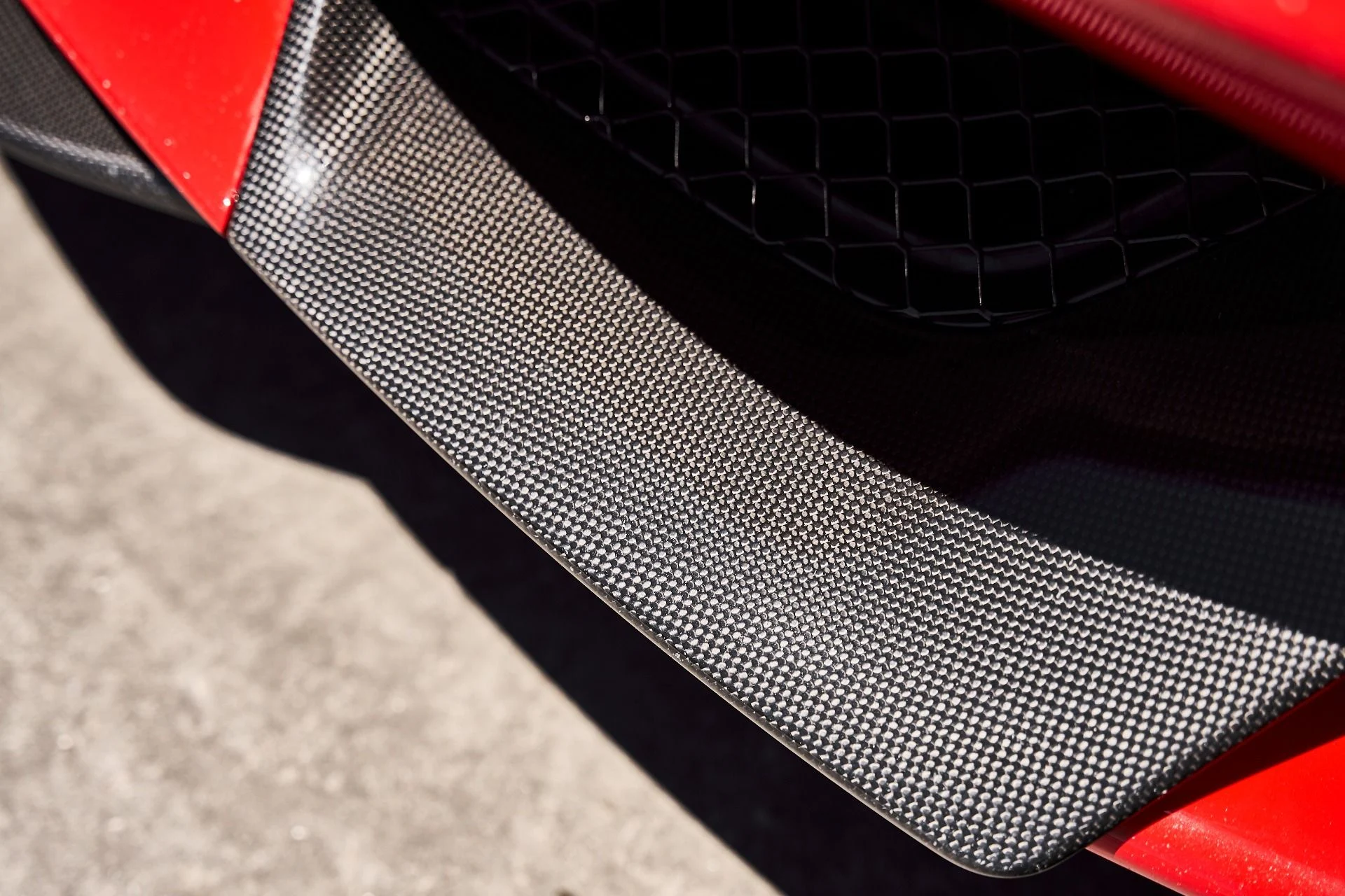 mph007_2827471761_Used_2020_Ferrari_488_Pista_1783794196_aef6d10efa