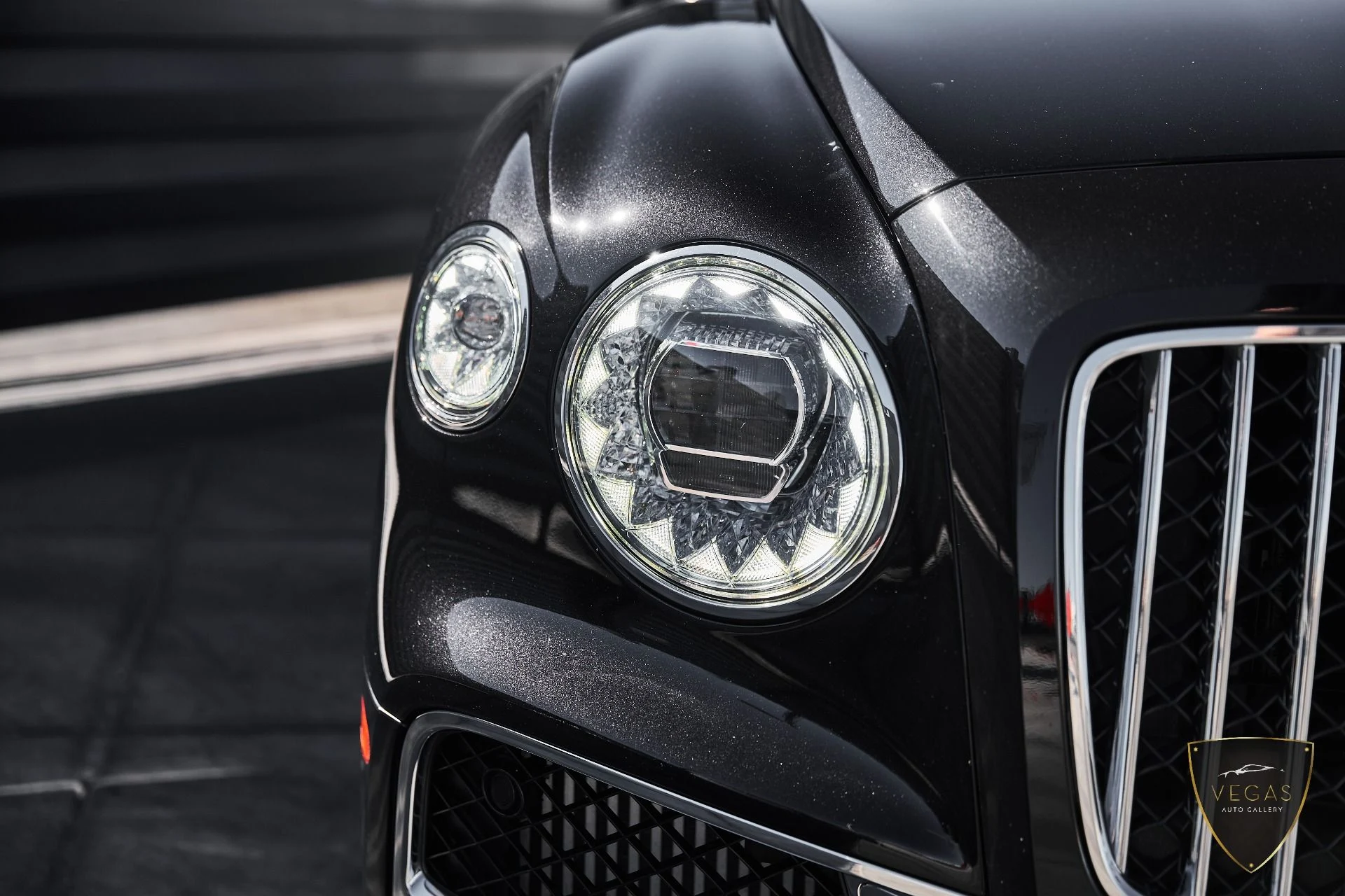 mph007_2827606266_Used_2022_Bentley_Flying_Spur_V8_1782495041_bdcc054e05