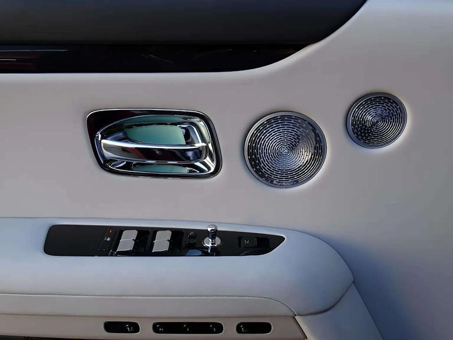 mph007_2827667962_8fdy85rijp8wtbzxrjrp81m7srvm_60bf7b1a45