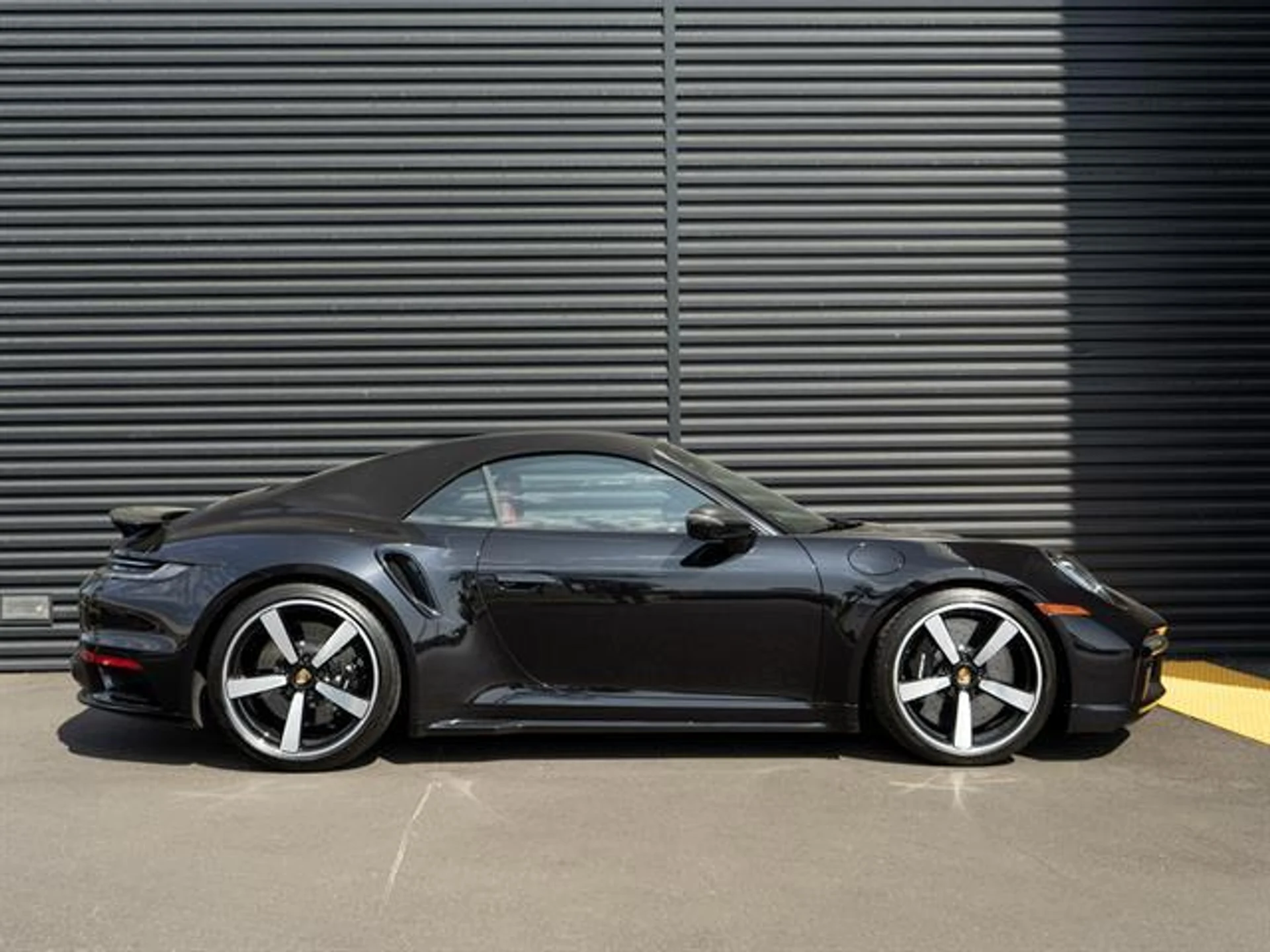 mph007_2827843622_Vv_Ut_Y_Cfvw_Er9y_C9_BQK_74_Ai_I_Dk_OA_abf2cd264b