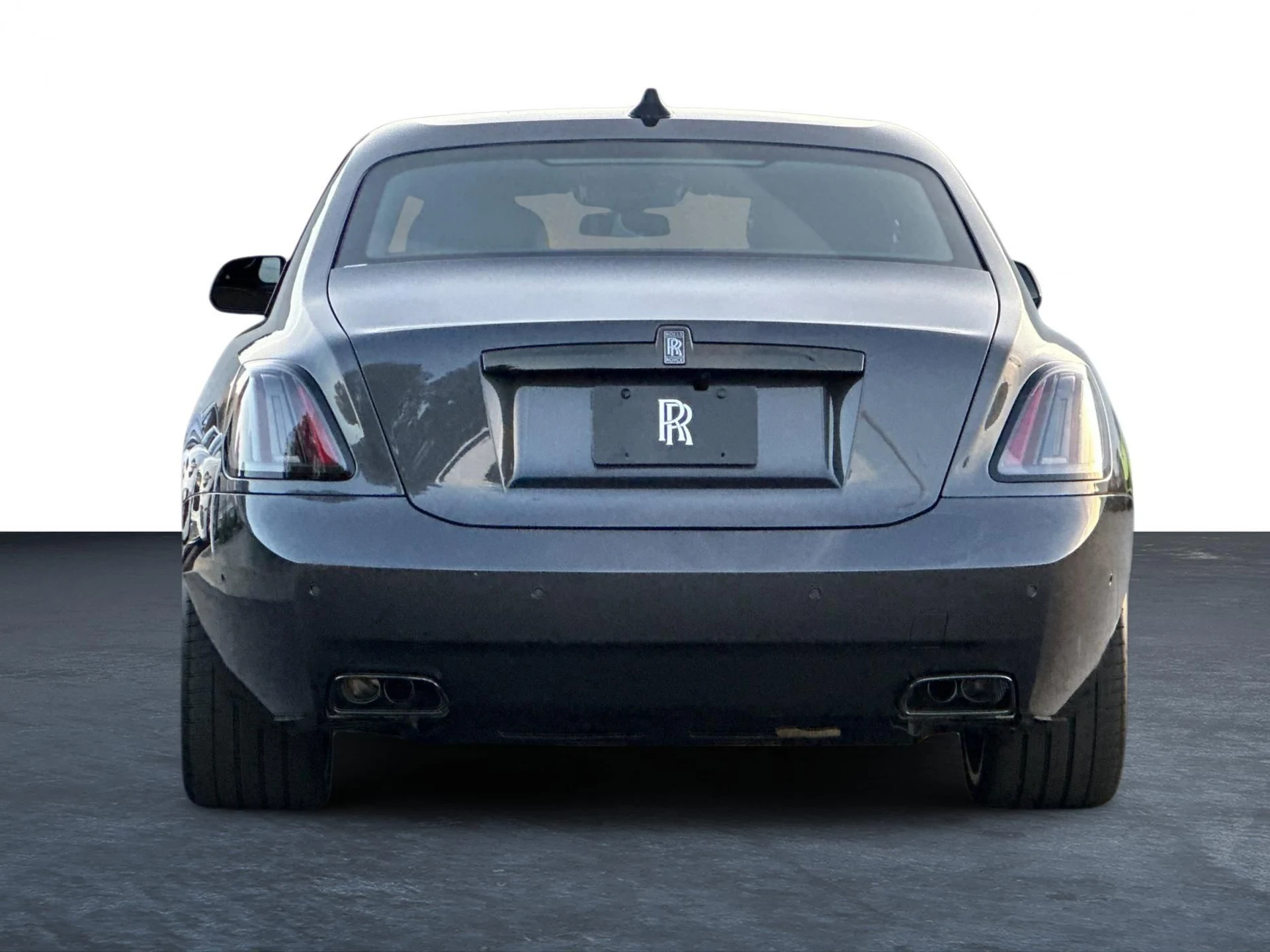 mph007_2828233098_New_2026_Rolls_Royce_Black_Badge_Ghost_1764949815_f5fa25f735