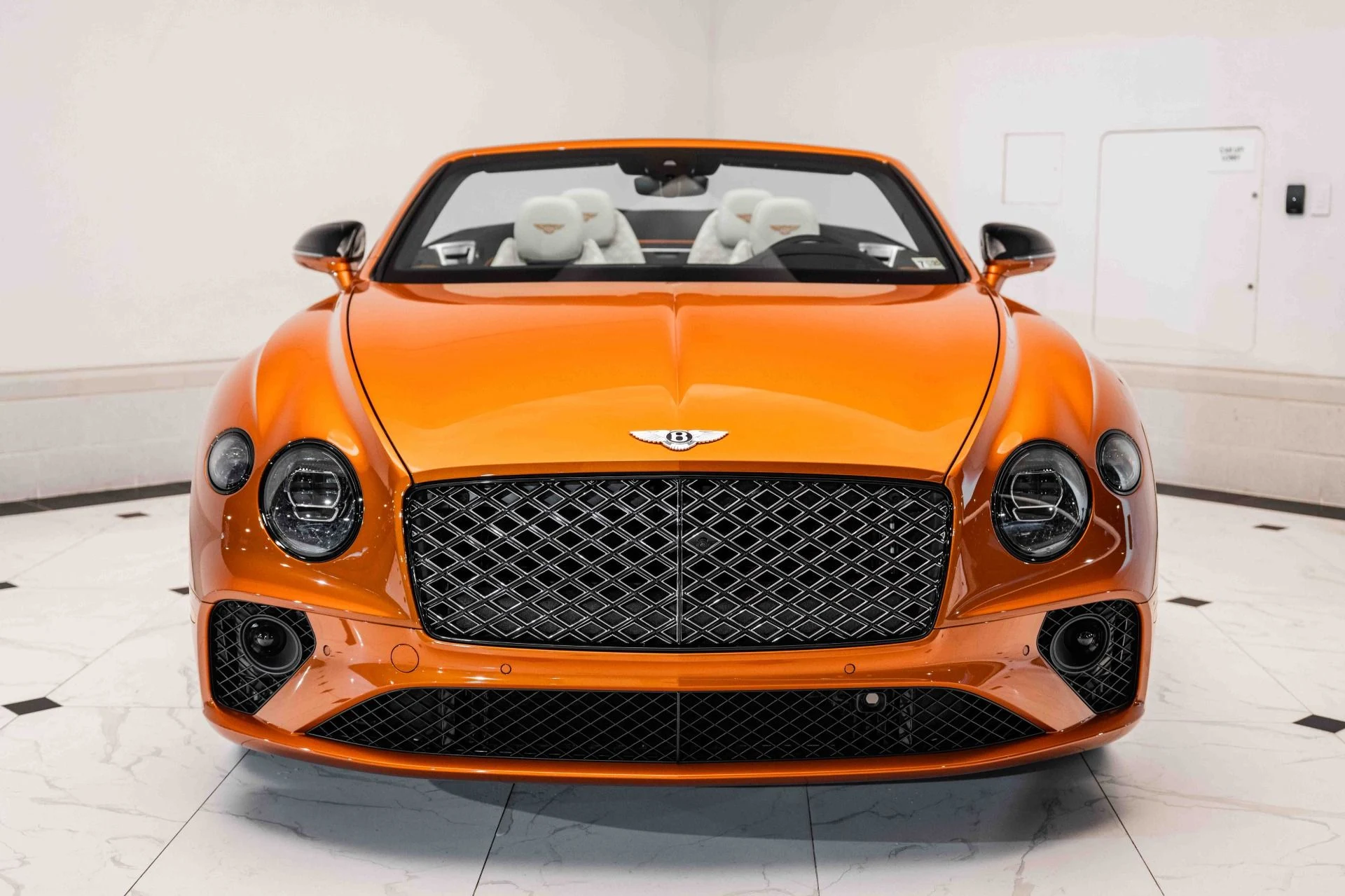 mph007_2831108657_Used_2024_Bentley_Continental_GTC_Mulliner_W12_1720134236_bcb4abb8f6
