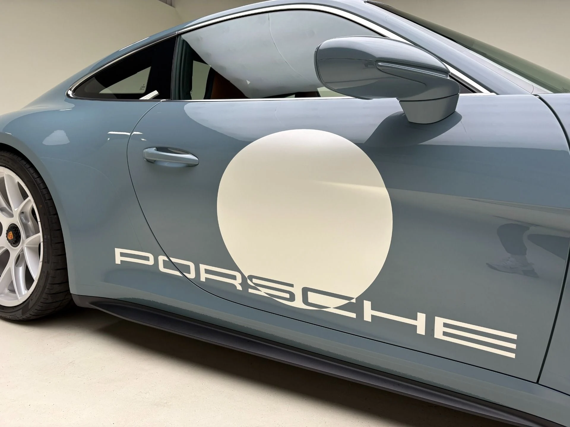 mph007_2838051609_Used_2024_Porsche_911_ST_1777656944_f80bbc3157
