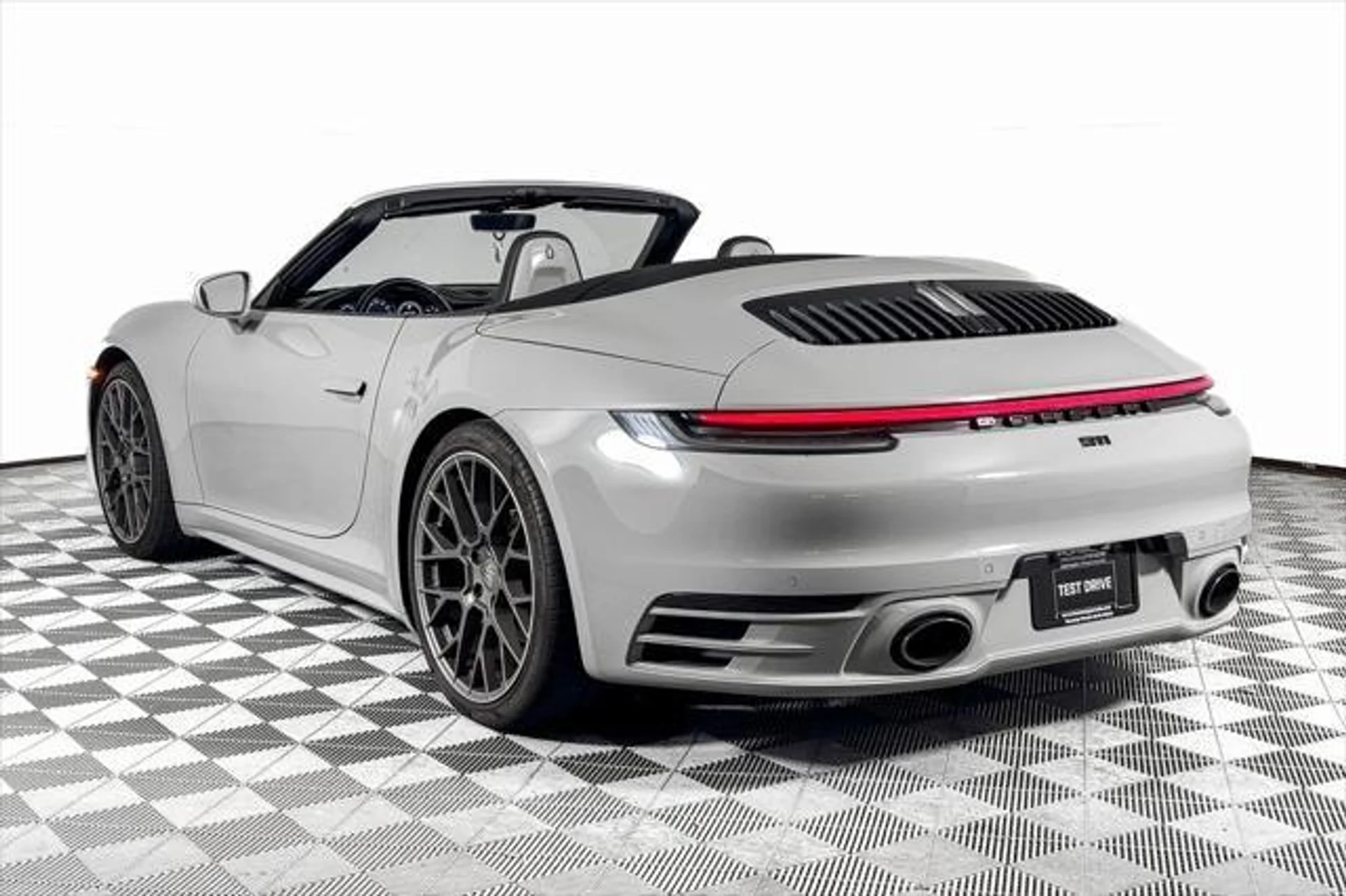 mph007_2842945162_ej6pak_Ezn_S8_yg7_JPM_Daxhkp_KU_68dc064354