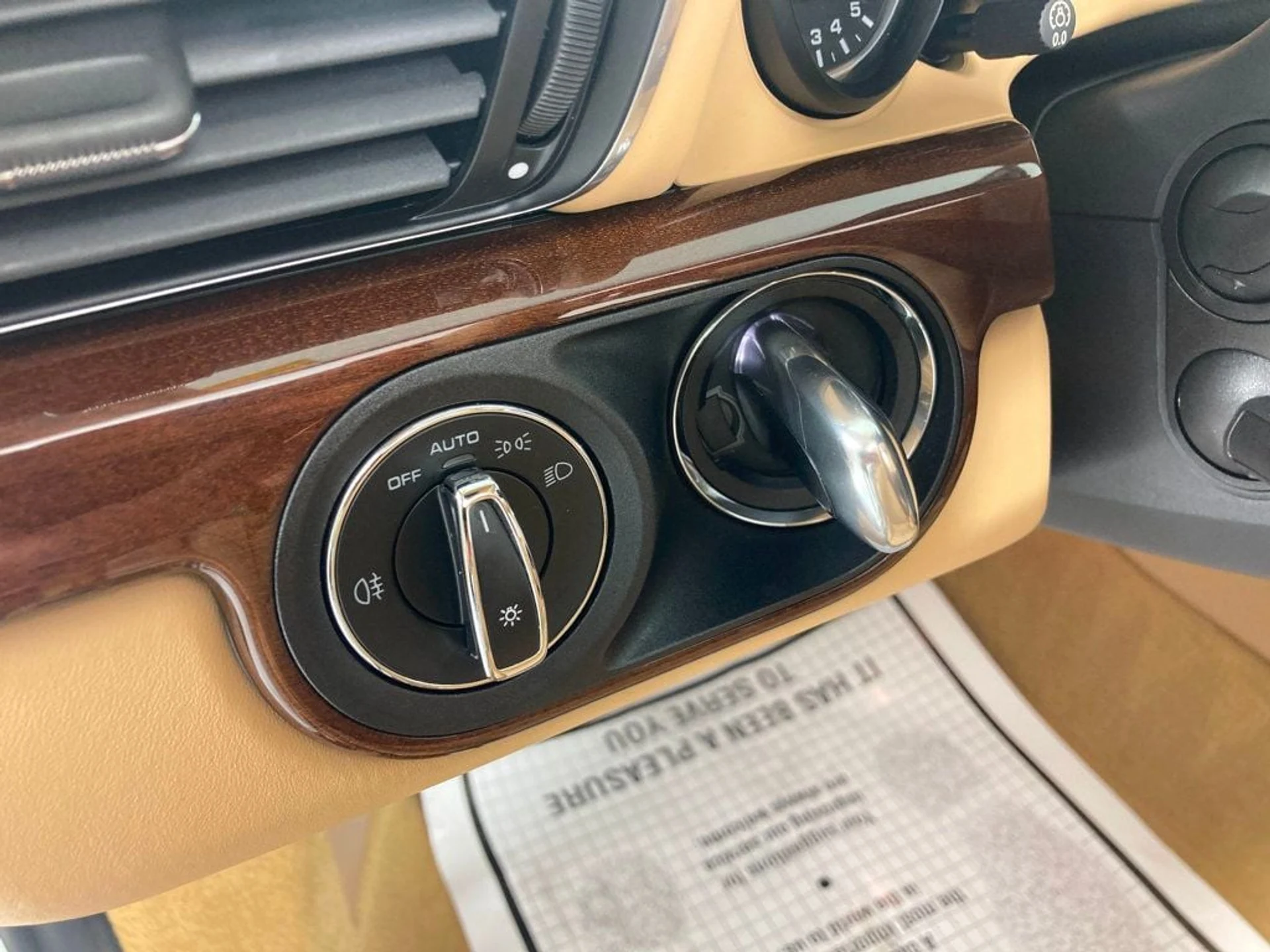 mph007_2844268041_e31b0c0e7e2539560860c088bcb6e888_d69e36e6e5