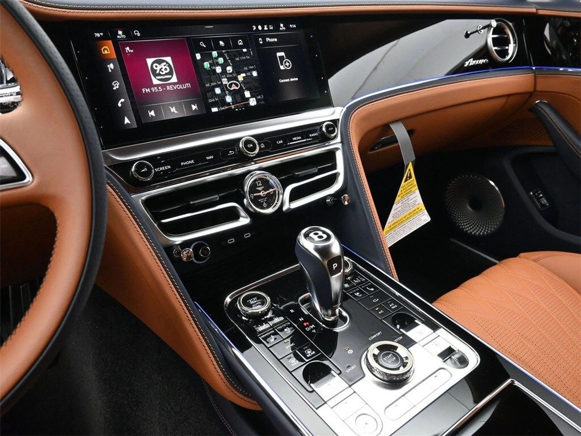 mph007_2846655945_03cbf45314e6c019553317edfe60df95x_3f8d729202