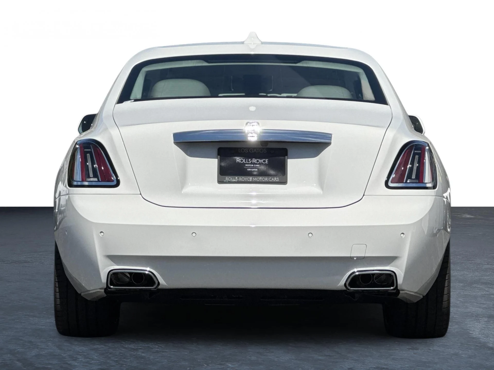 mph007_2851365830_New_2027_Rolls_Royce_Ghost_Sedan_1788944850_e90bdb2520