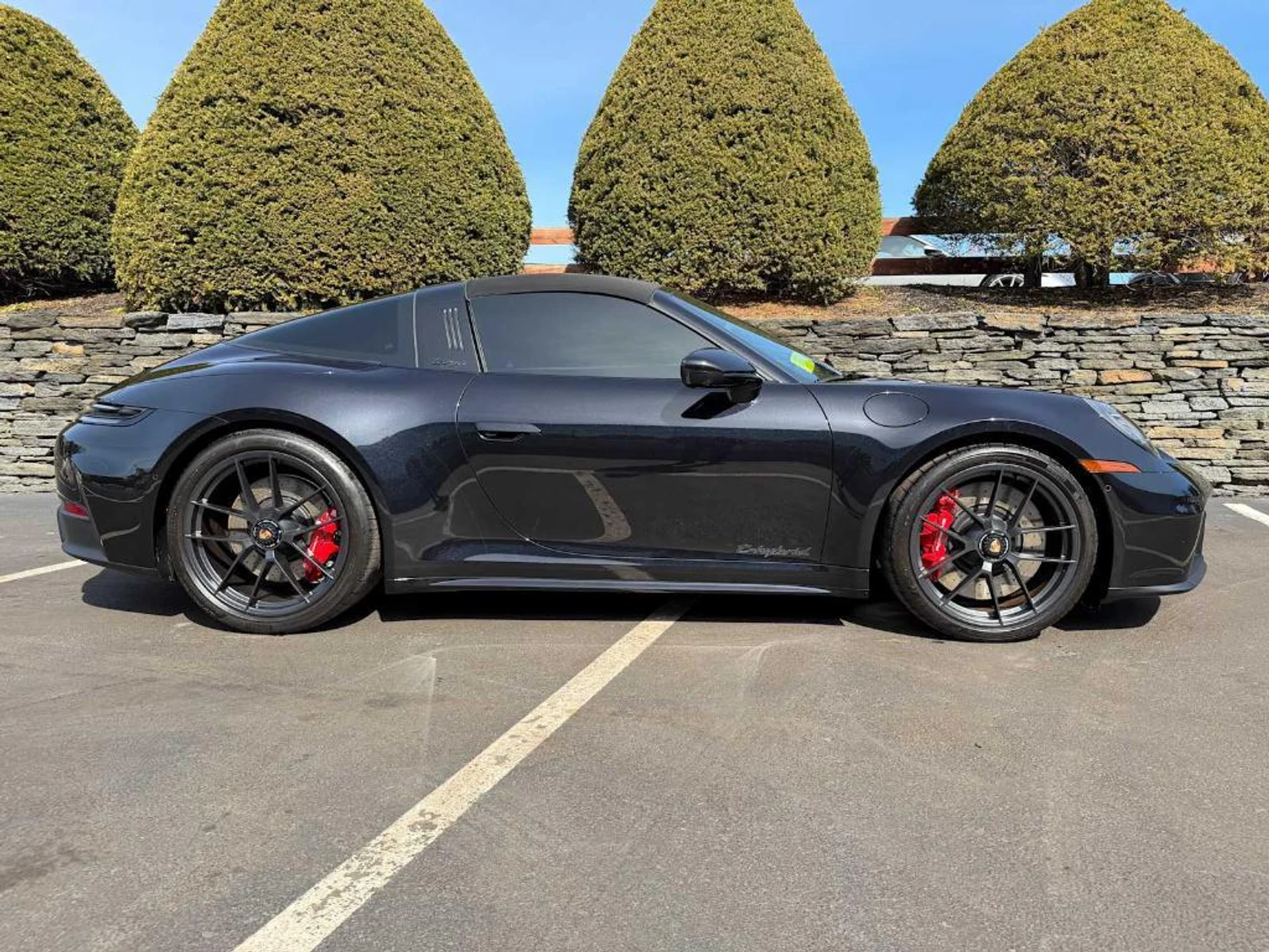 mph007_2856241258_C_YSY_7_Rg_U_Fg_NWHZT_En78mw_W_Ox_Q0_b69075b5bb