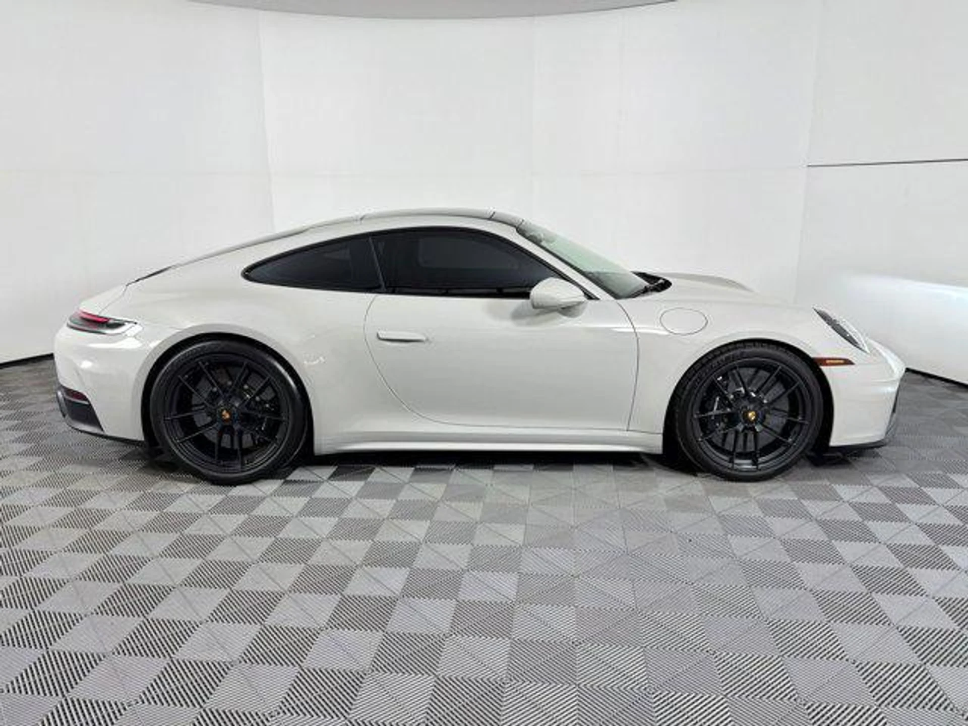 mph007_2865723362_N2o_Le_Glp_PV_Dx_Hab_Y9d68p3_O_Kz_E0_74ac278d42