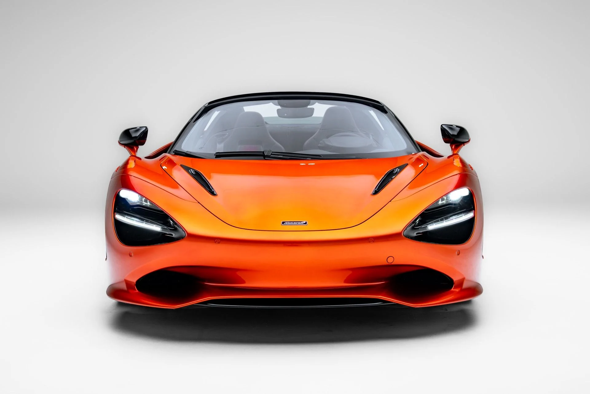 mph007_2865812254_Used_2024_Mc_Laren_750_S_Spider_1776888165_a7782e334a