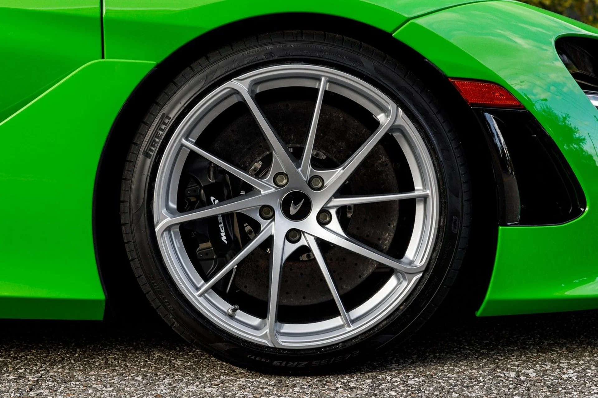 mph007_2866370300_610_p8_l_7665d21205