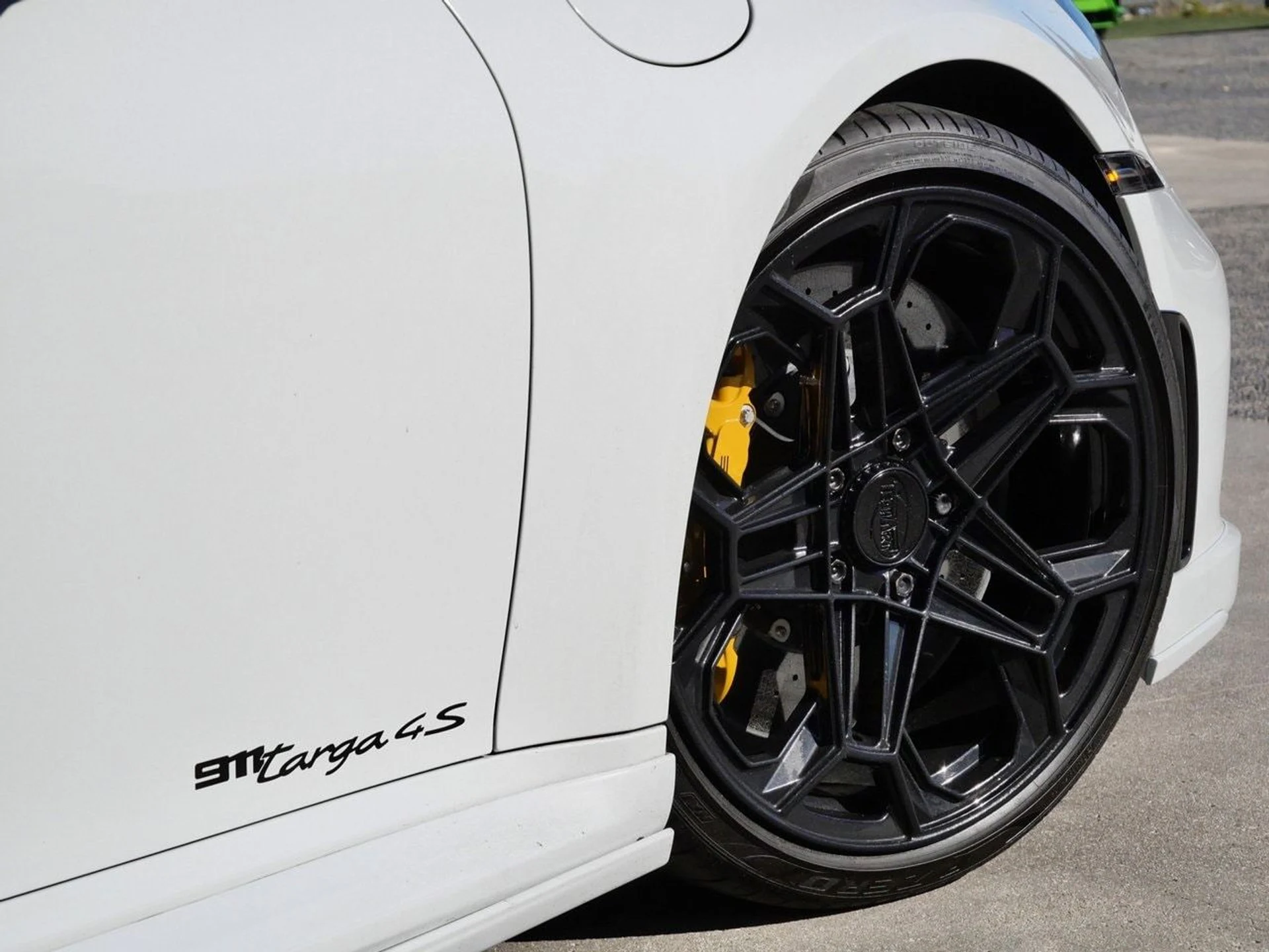 mph007_286812467_dbc0f2d0e7a0d4ce4eb23cfed2b134f1x_5e6dd96c0f