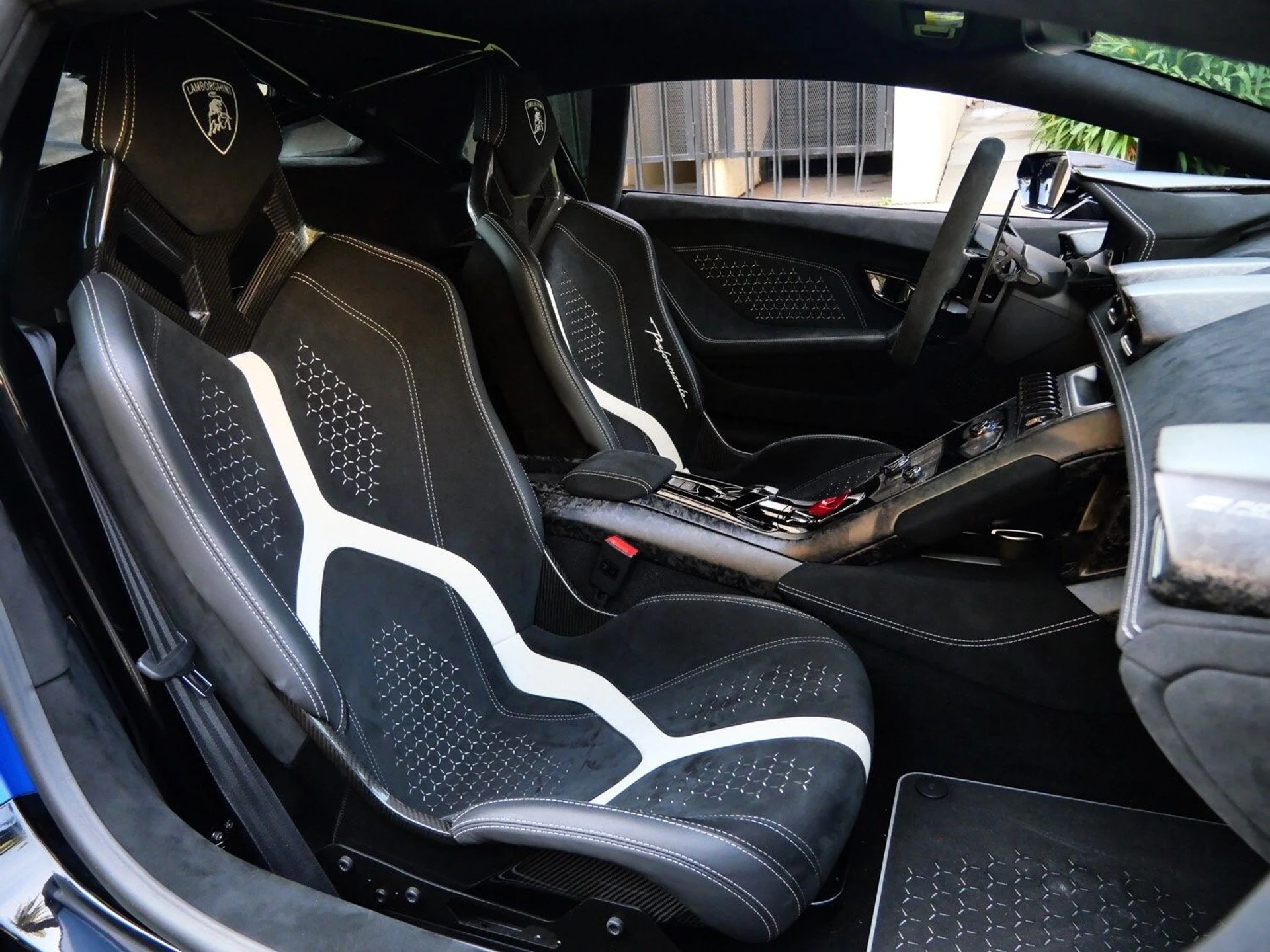 mph007_2874913328_e3b89f46e2cb72467c5259a3b68c06c2x_57c6973411