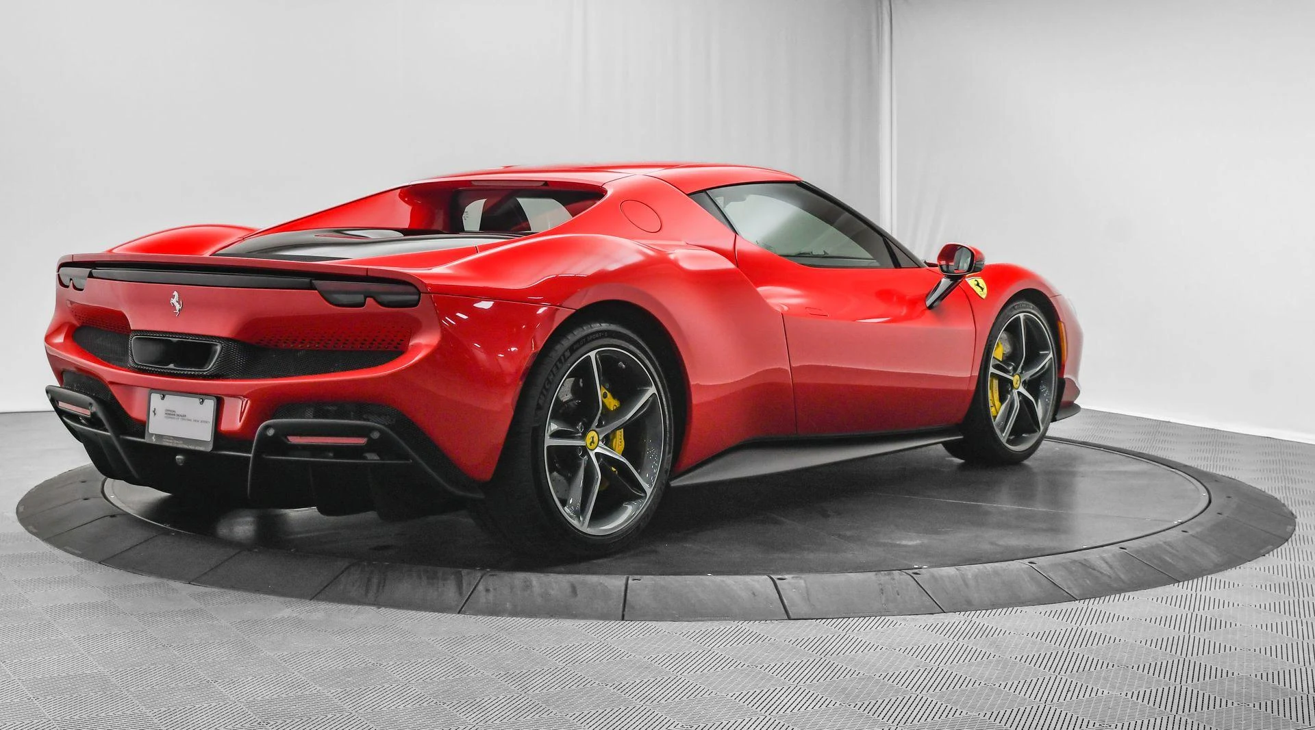 mph007_2891882731_Used_2024_Ferrari_296_GTB_Coupe_1757451869_a1a274ea4f