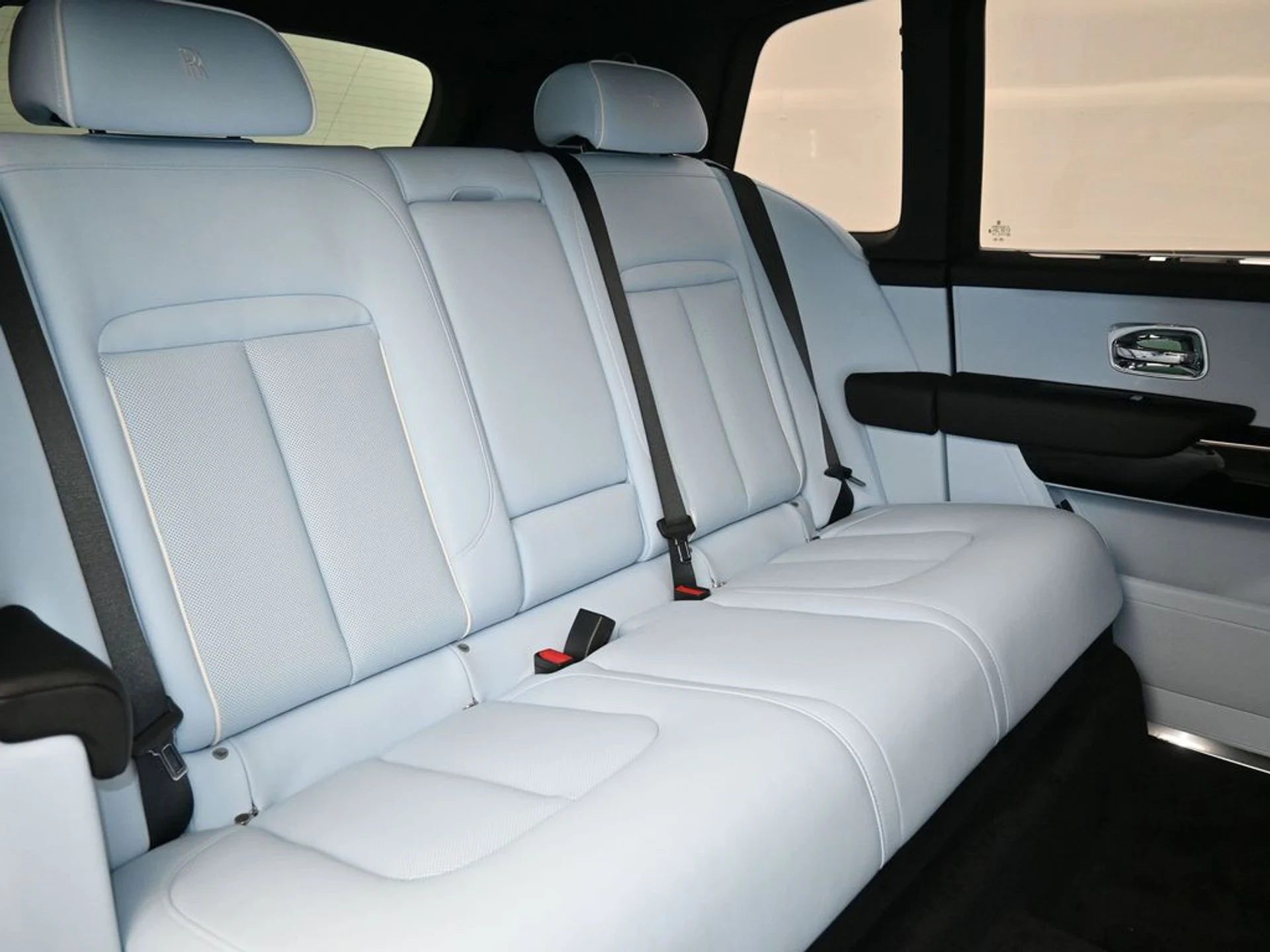 mph007_2894033859_8424775d6423bacad4a05cd8e419821bx_43dc253b35