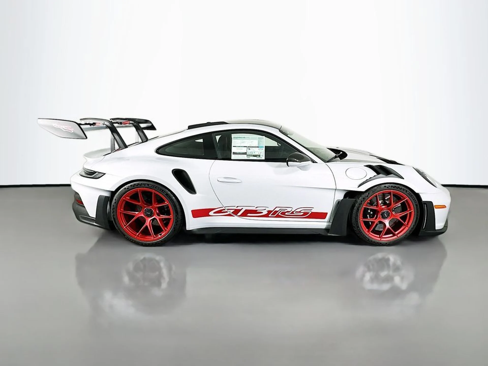 mph007_2900027957_dda43295f20cbd40d5d01bf26d5a8cc2x_2e1a778e44