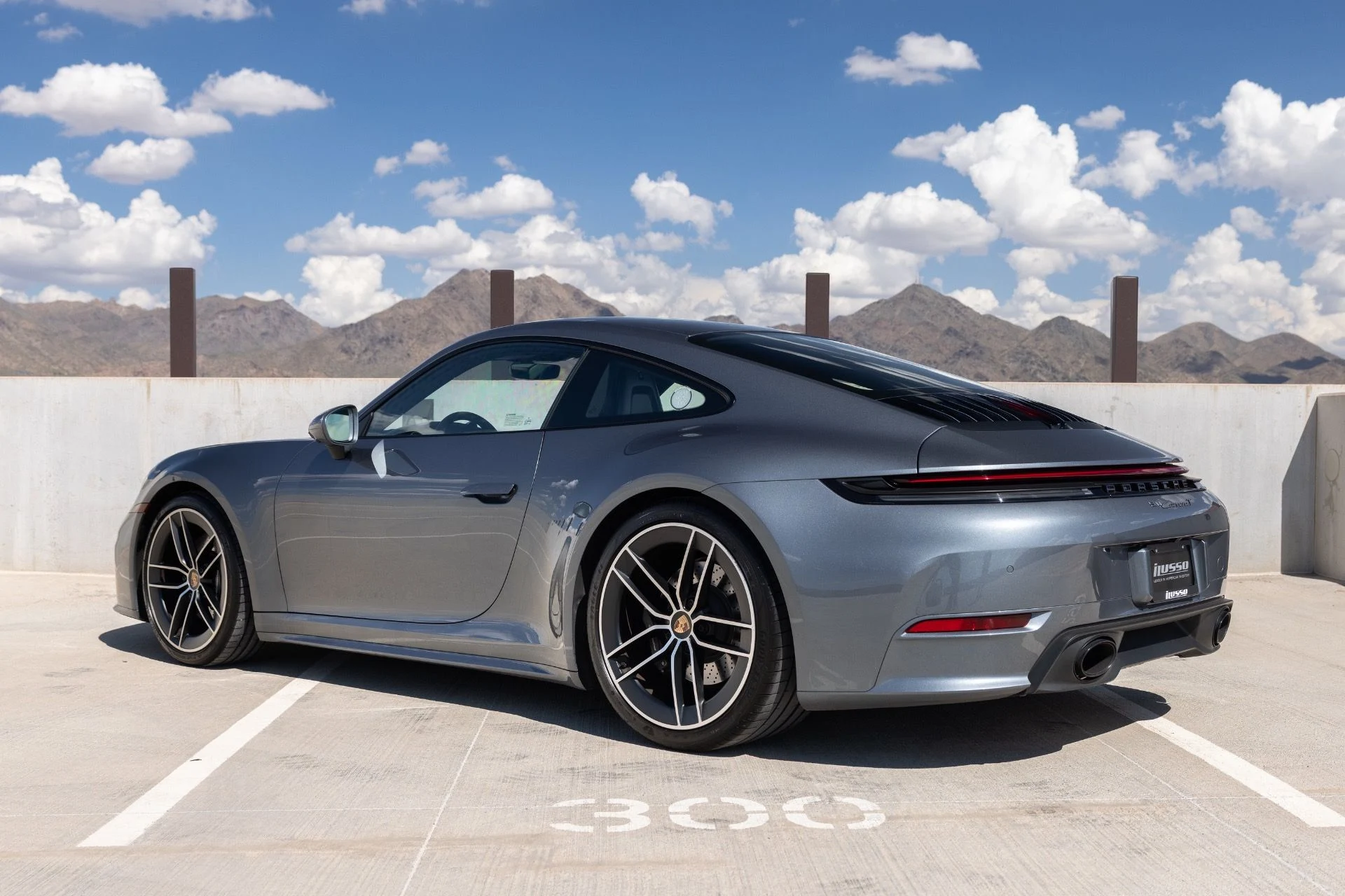 mph007_2904927451_Used_2025_Porsche_911_Carrera_T_1789434044_49cf1ebe5f