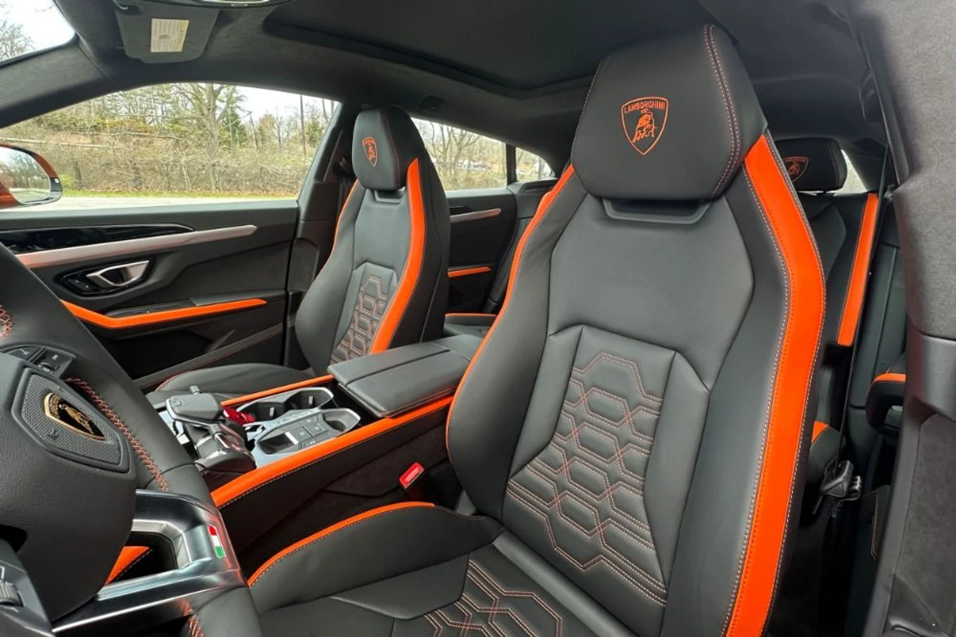 mph007_2911394770_New_2026_Lamborghini_Urus_SE_1776108765_24b23ccf5e