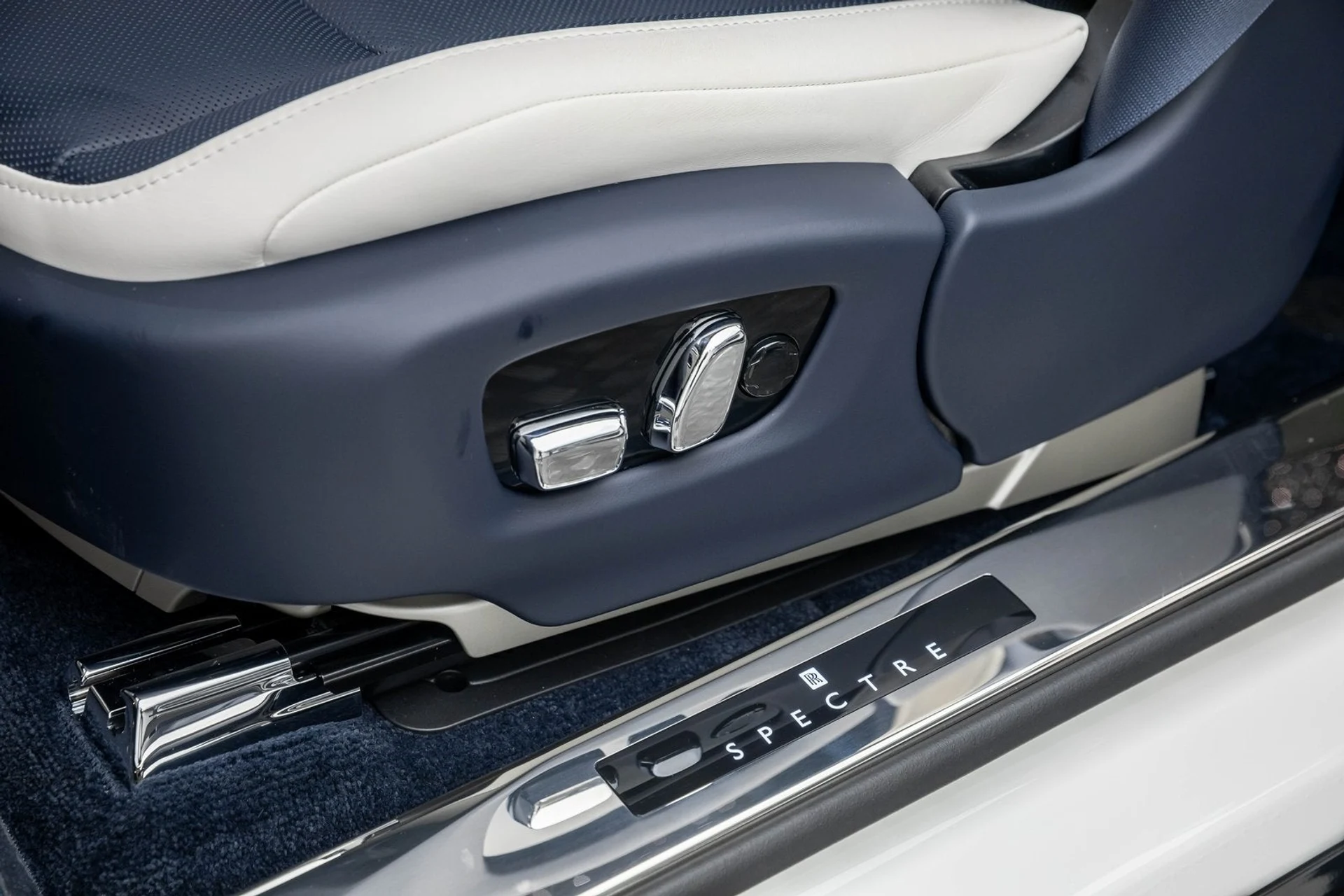 mph007_2914522364_8_5680267c85