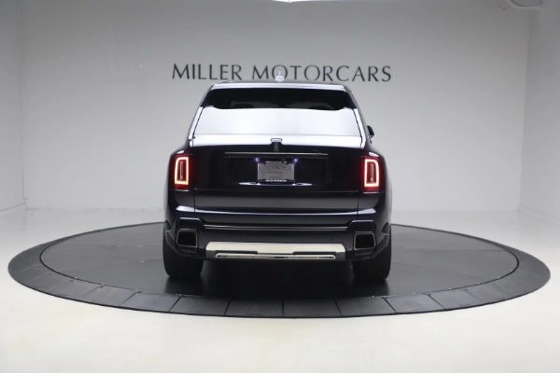 mph007_291590820_Used_2025_Rolls_Royce_Black_Badge_Cullinan_6f8cc8d225