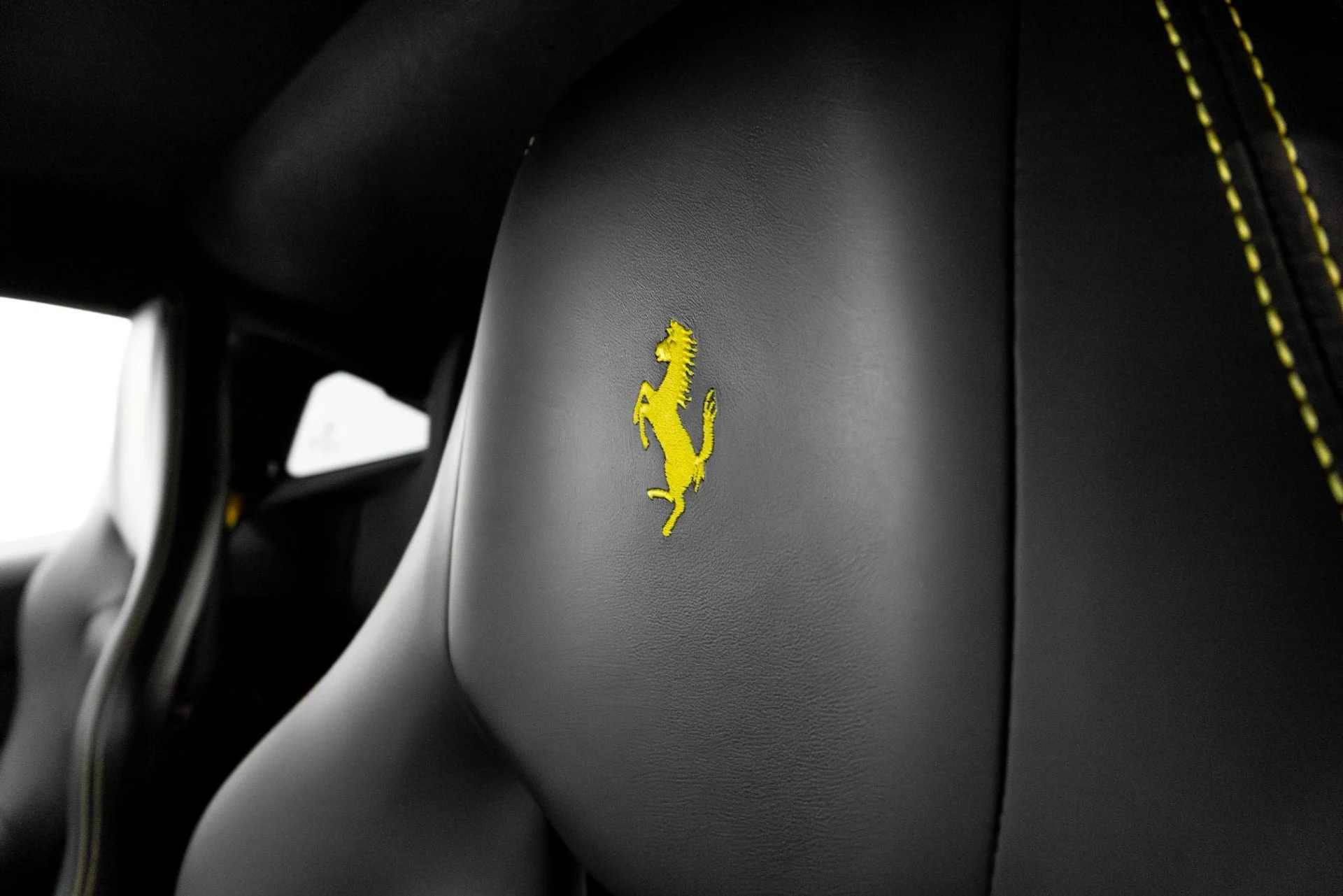 mph007_2917732116_Used_2018_Ferrari_488_GTB_Base_1771040686_3c86a4d2ce