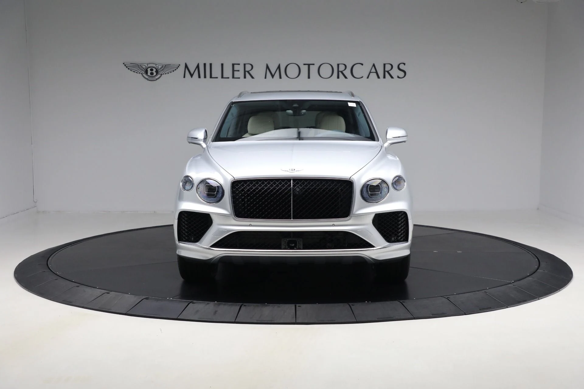 mph007_2919079699_New_2025_Bentley_Bentayga_EWB_V8_7cbb564a83