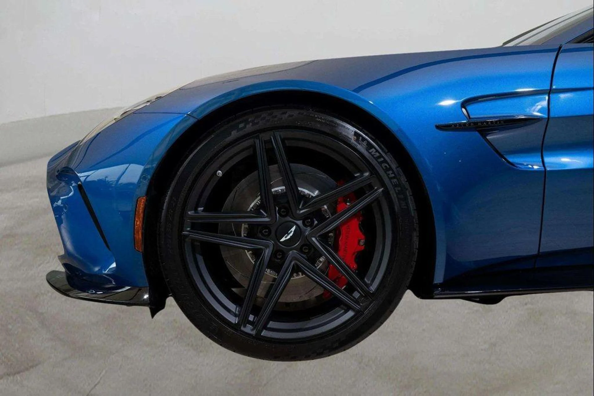 mph007_2921359441_XJ_Ih_YT_ok_MD_Wo_ZLJLR_Ux2os3_Ig_3392165aed