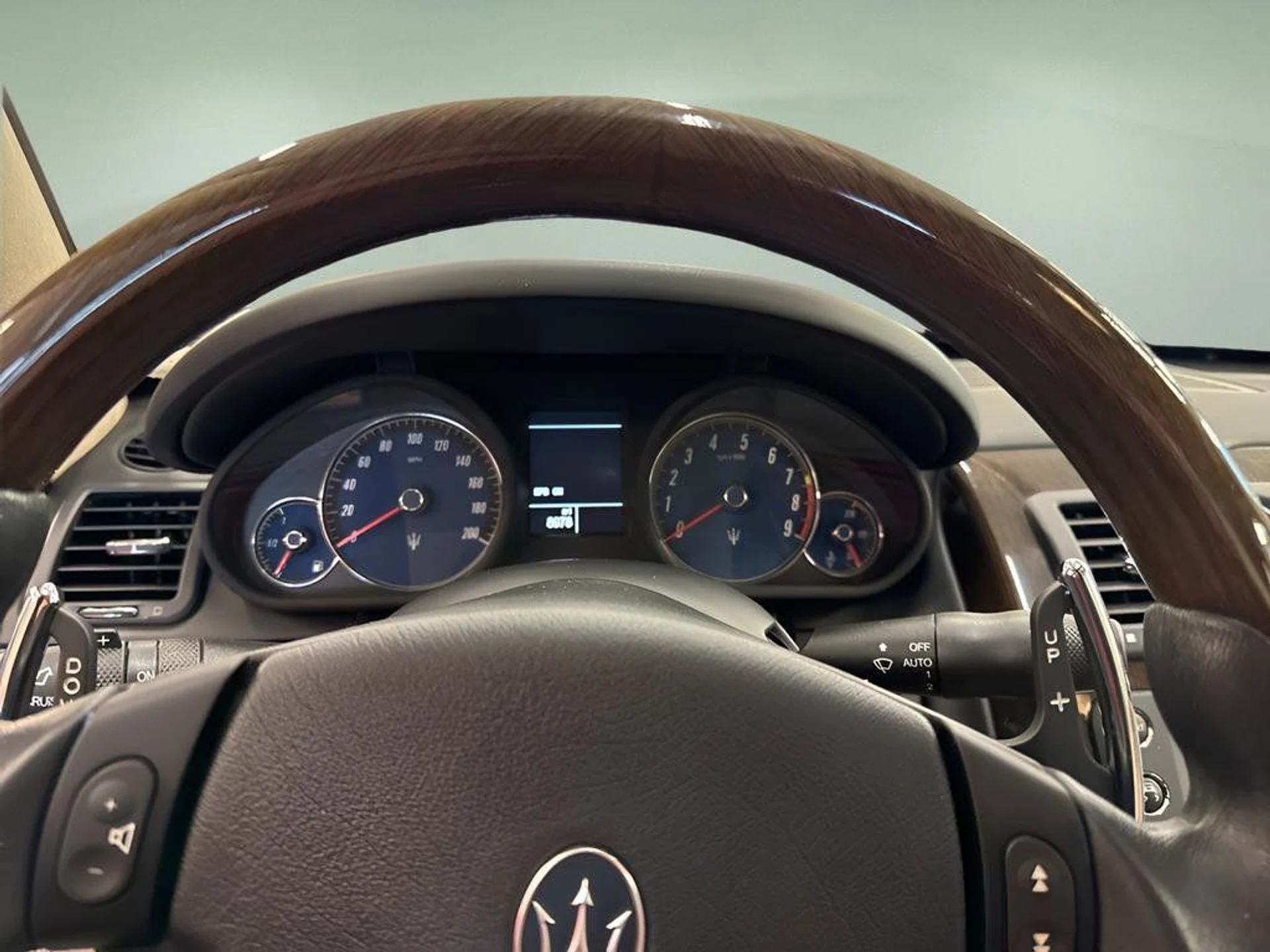 mph007_2934624656_4064dbda579f4e35bb8c11012de70ac8_d2350218b4