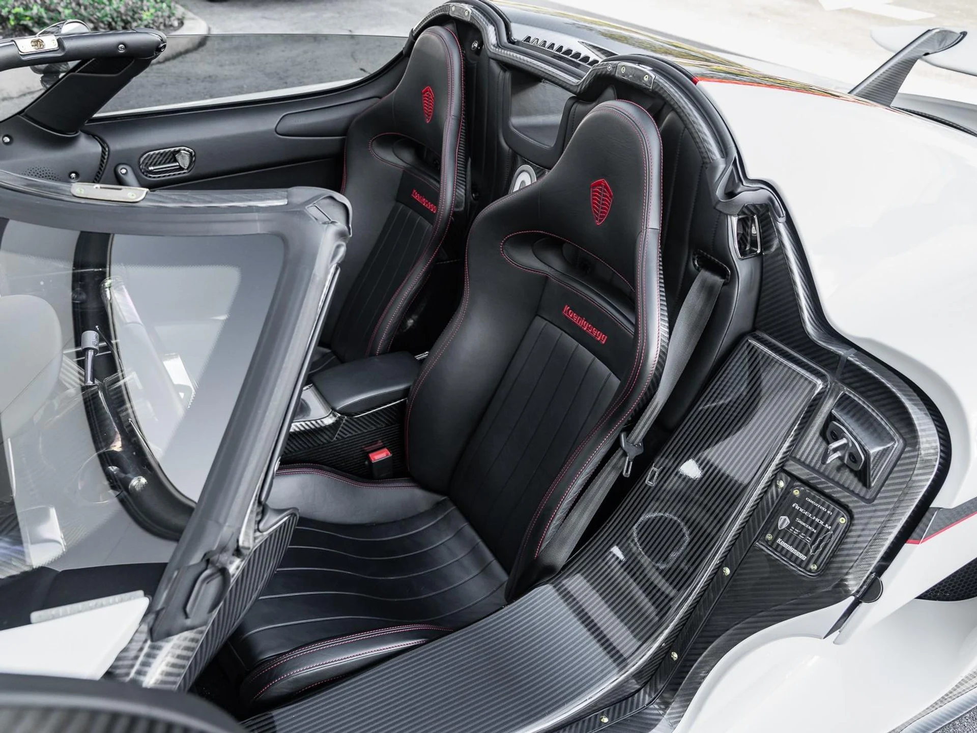 mph007_2934869475_Used_2019_Koenigsegg_Regera_1757707790_53de67ff82