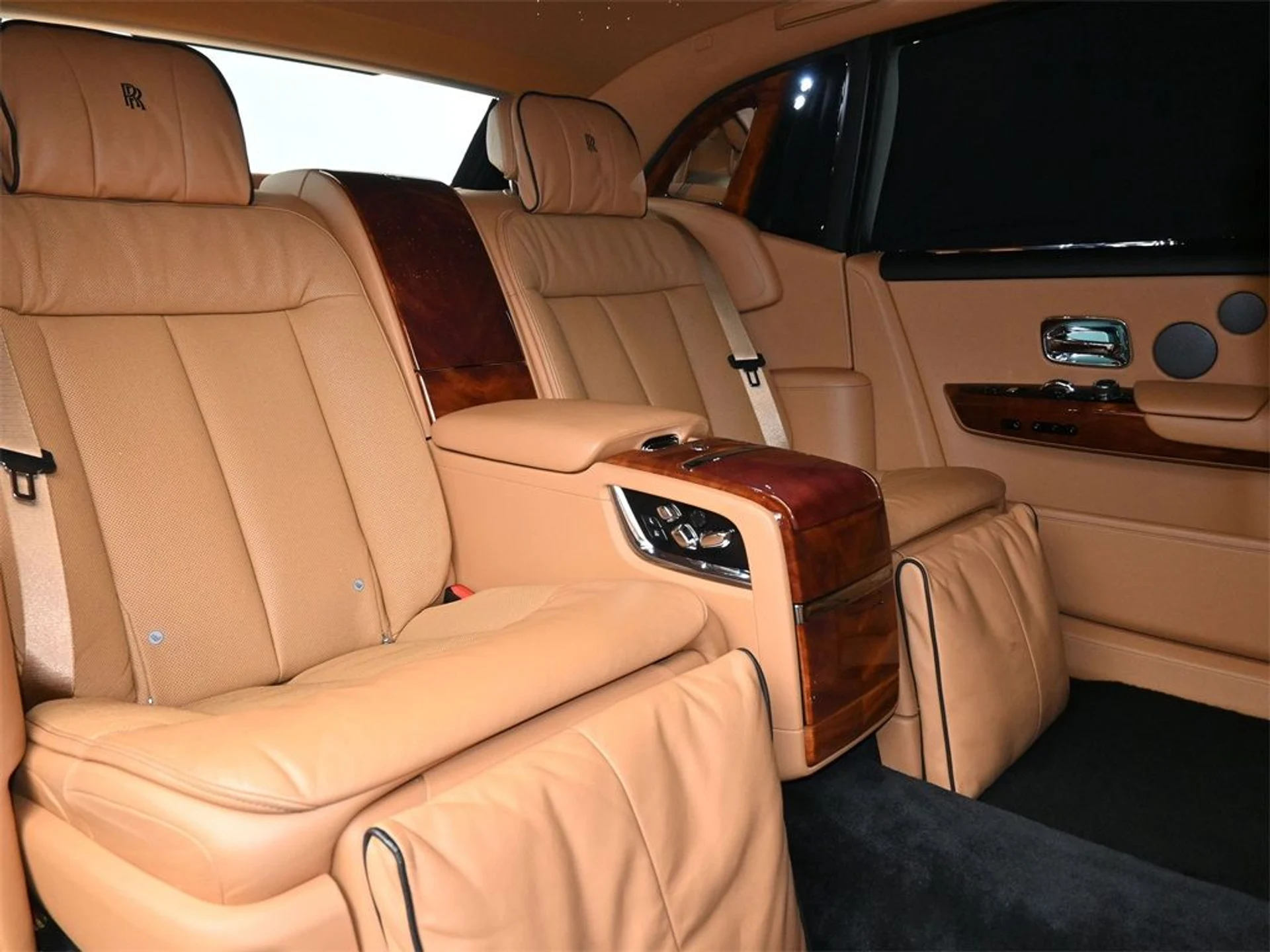 mph007_2943509207_2c508d64af858b80d0137236a092006bx_82306ec240