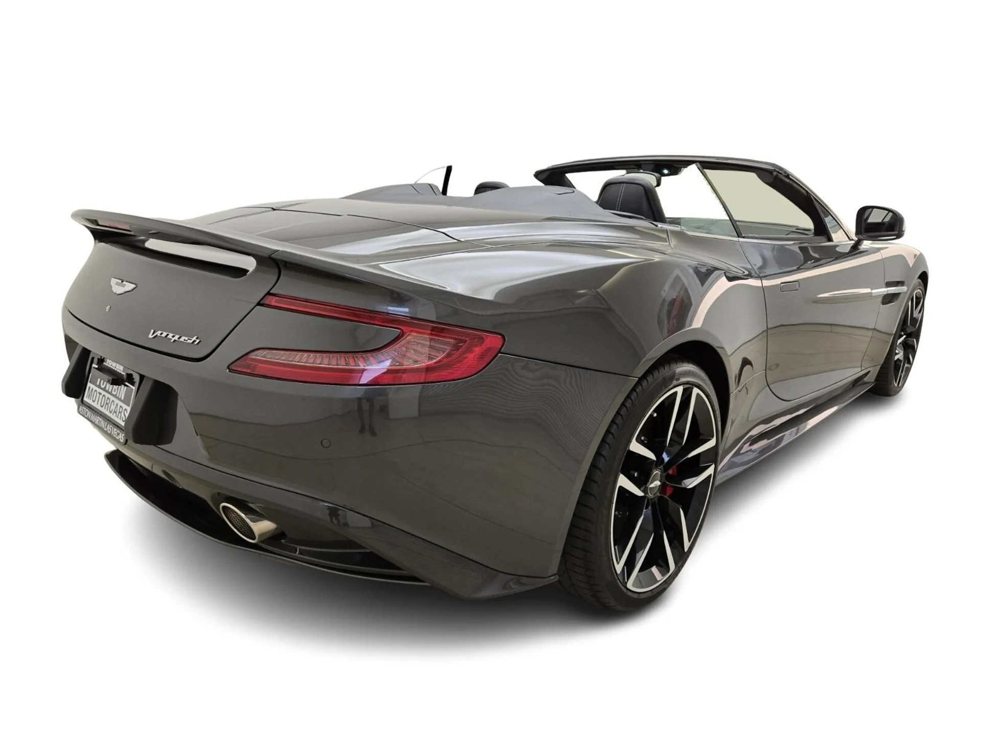 mph007_2953666679_Used_2015_Aston_Martin_Vanquish_Volante_1756882929_229b6167bc
