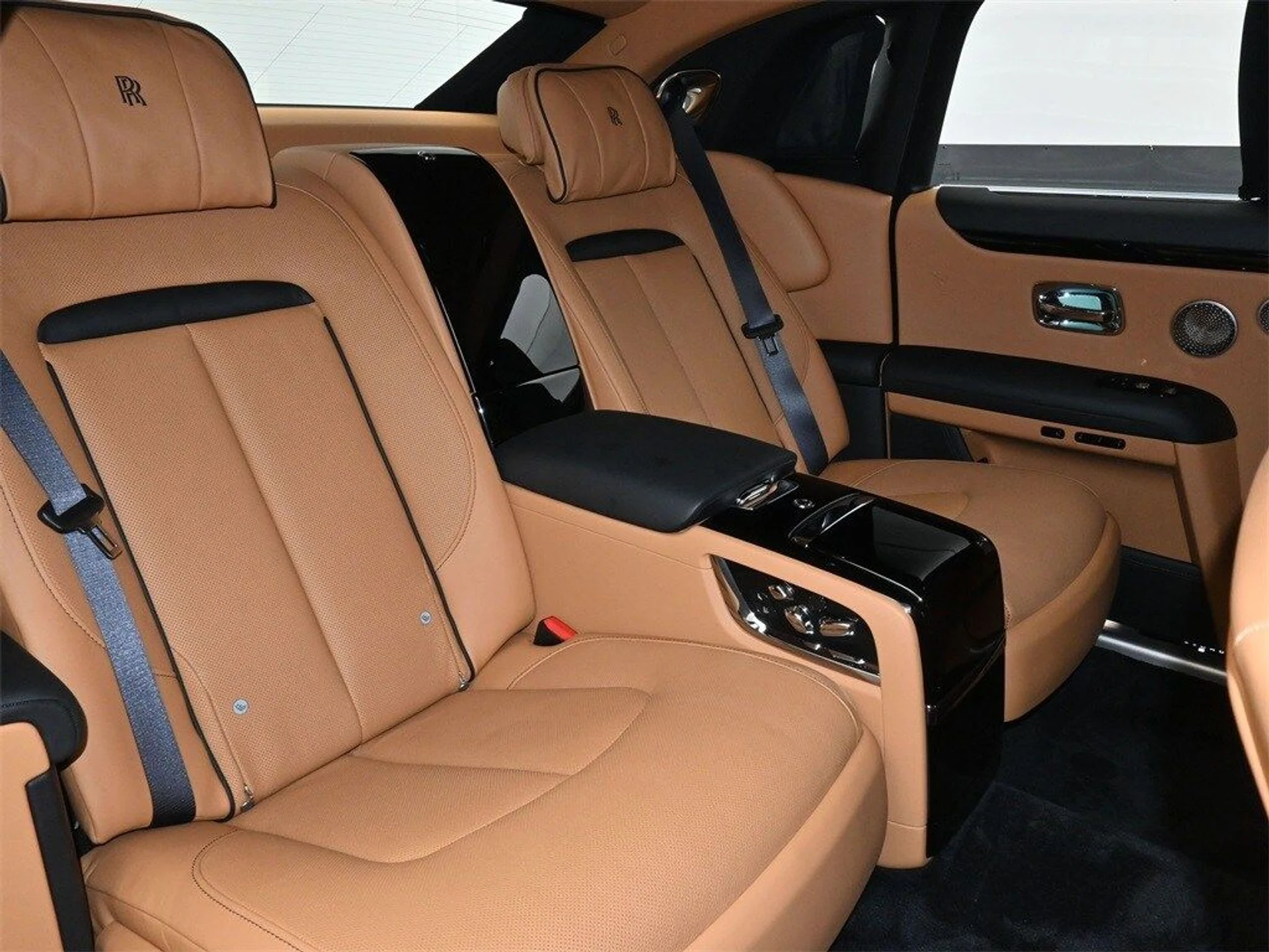 mph007_2954385044_9046e1418768a64c2f440c24a4a9657bx_52b8e98d7e