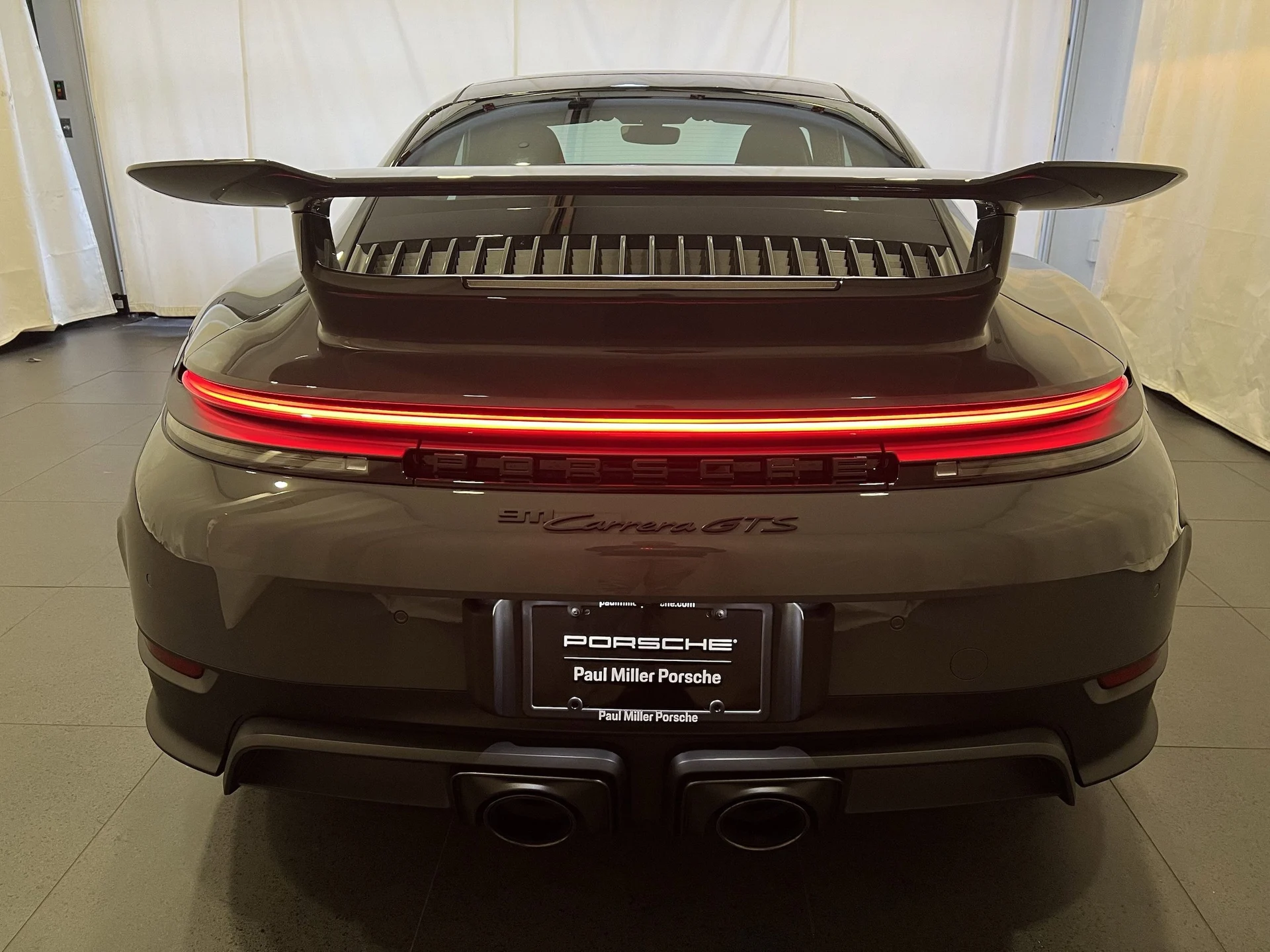 mph007_2955168912_06d32231258ebfce0164446fc5ead16cx_93109929e1