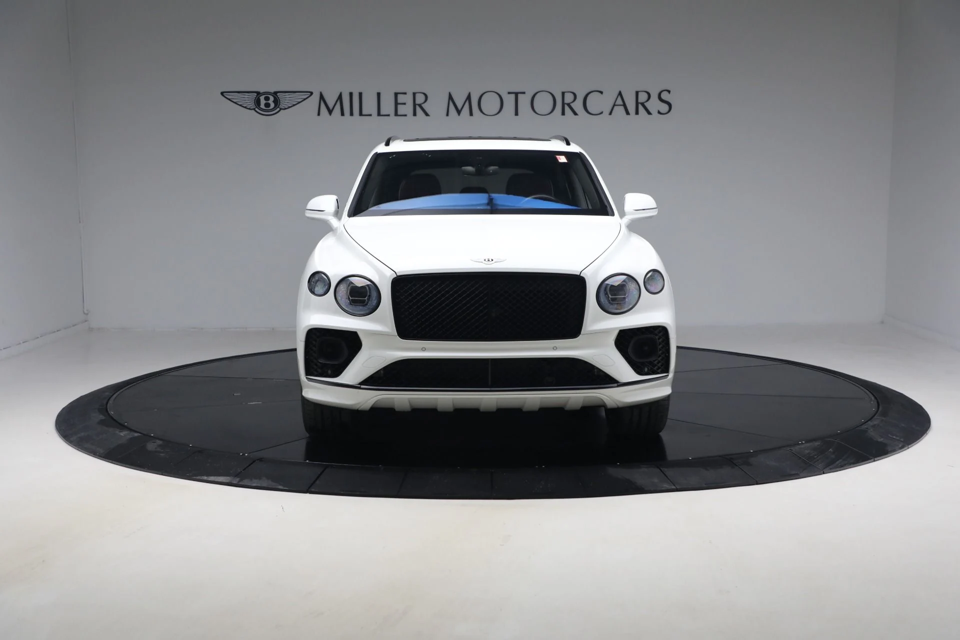 mph007_2963500668_Used_2021_Bentley_Bentayga_V8_1770336382_a84d0388bf