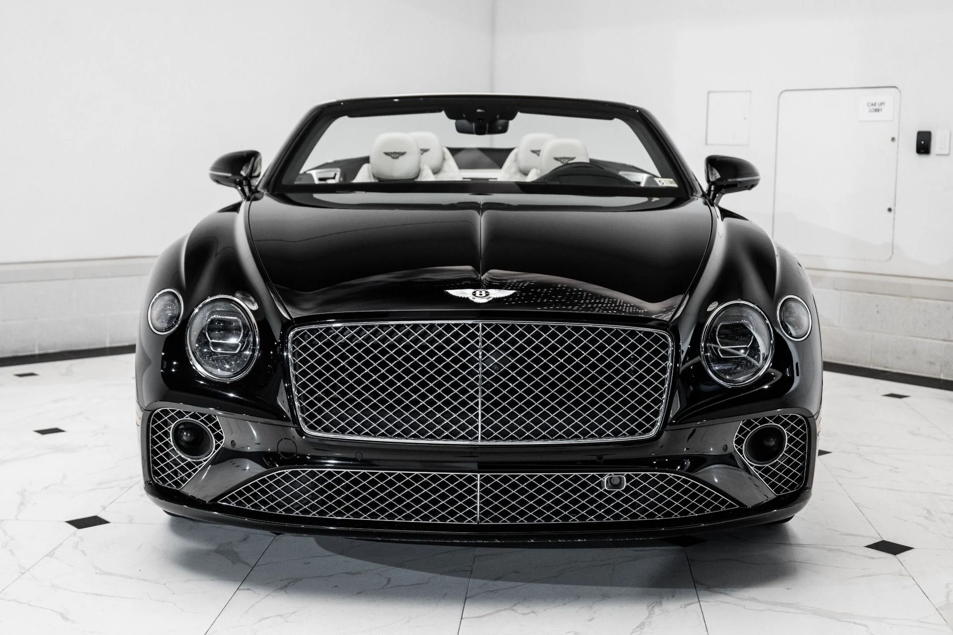 mph007_2964483678_Used_2020_Bentley_Continental_GTC_V8_1739205843_c92e80af62