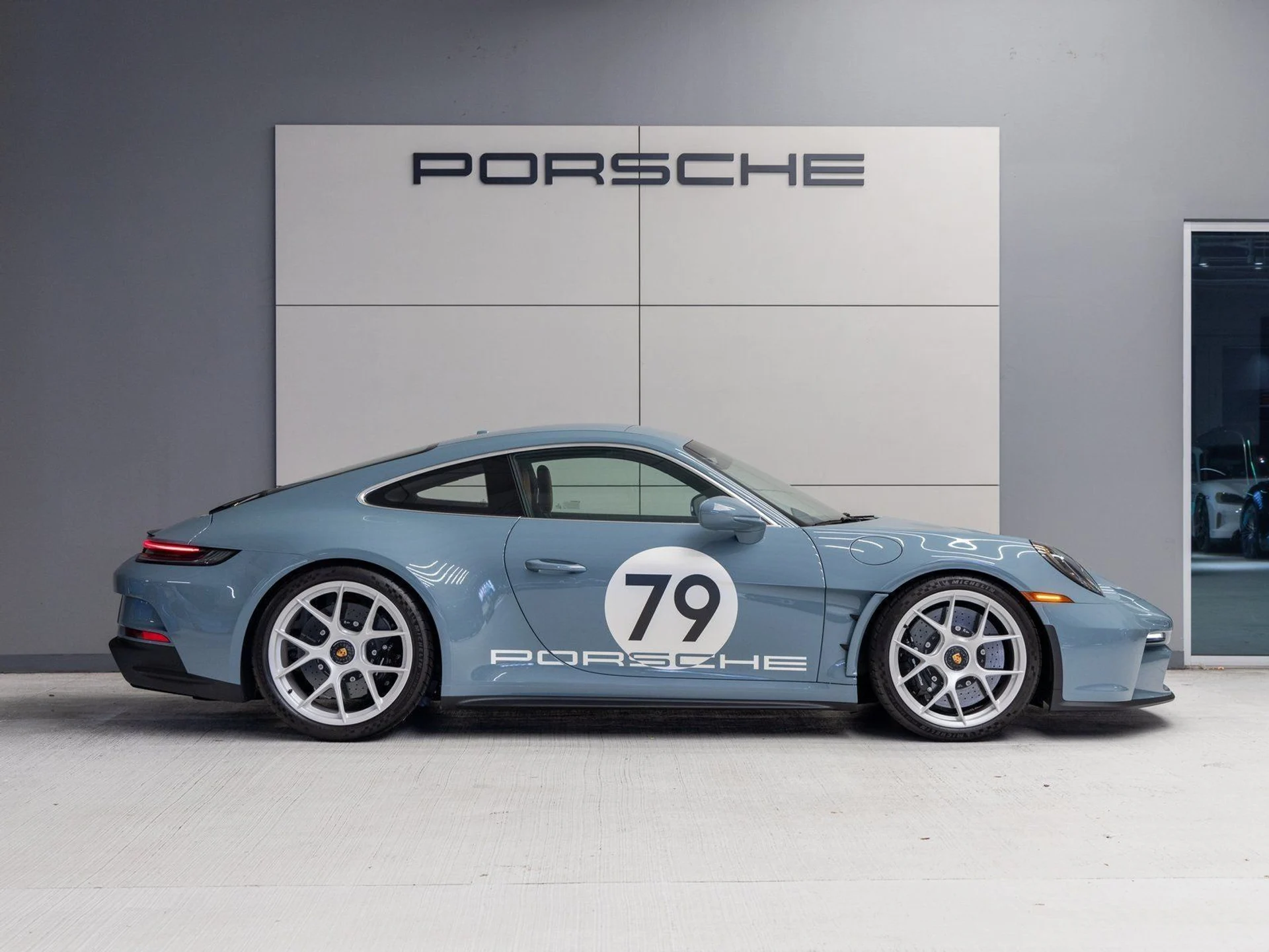 mph007_2965676169_8_c46f3f938d