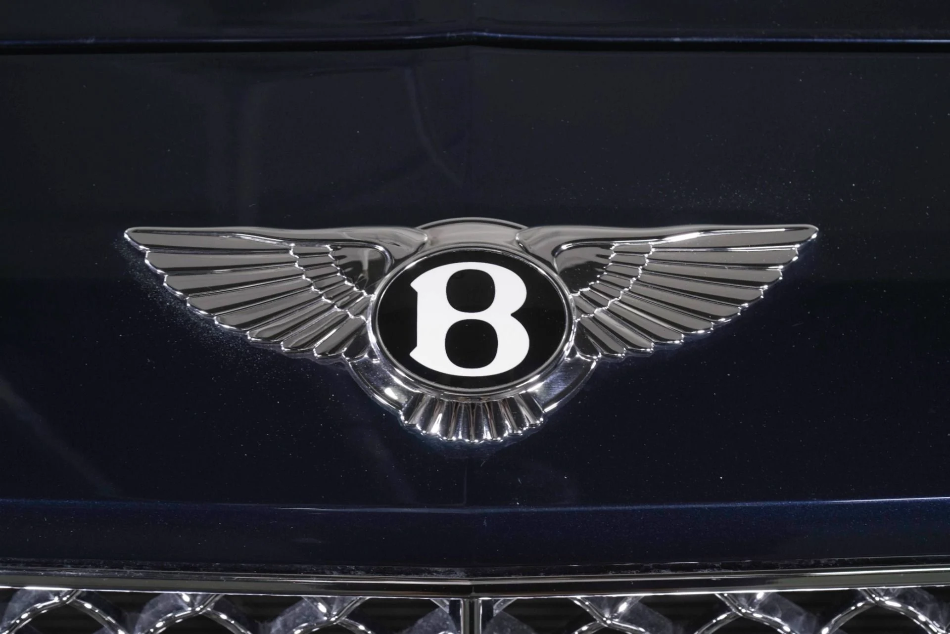 mph007_2976714036_Used_2014_Bentley_Flying_Spur_1787320963_64234d6c3e