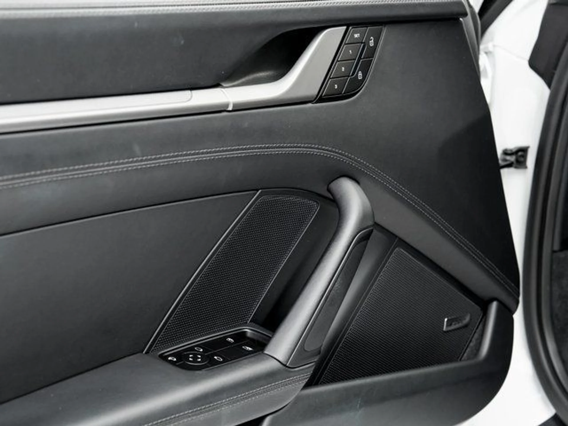 mph007_2977358695_4e7f60a8e713166aa7389f519edf1fb4_22870f0ea5